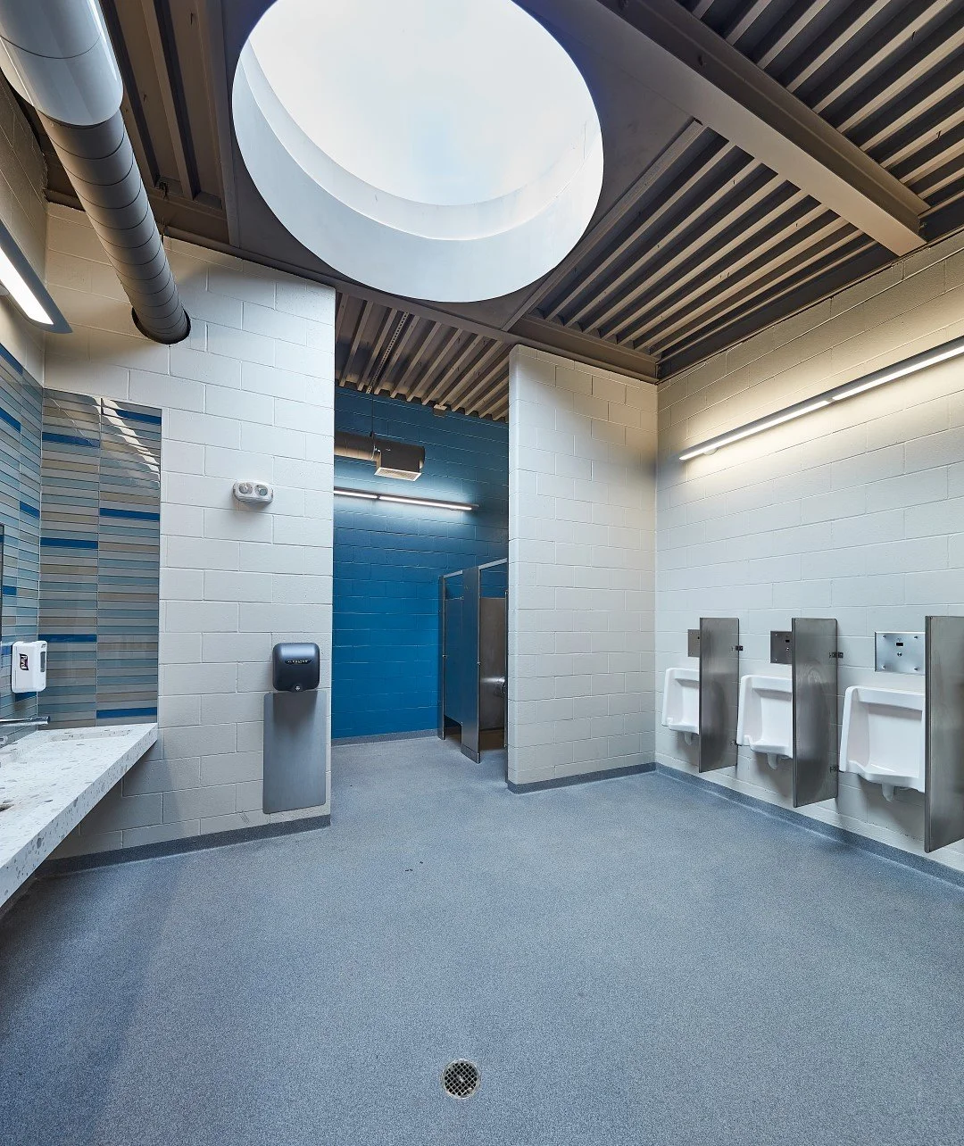 North Park Fieldhouse - bathroom