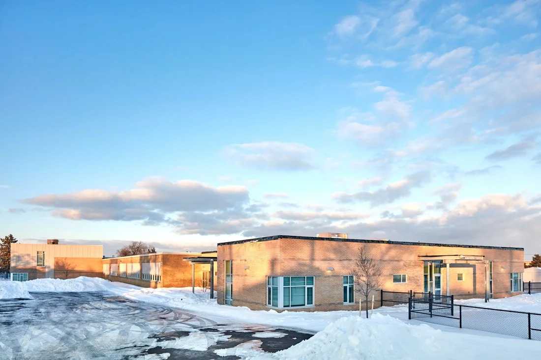 Franklin Road Elementary School on a snowy day