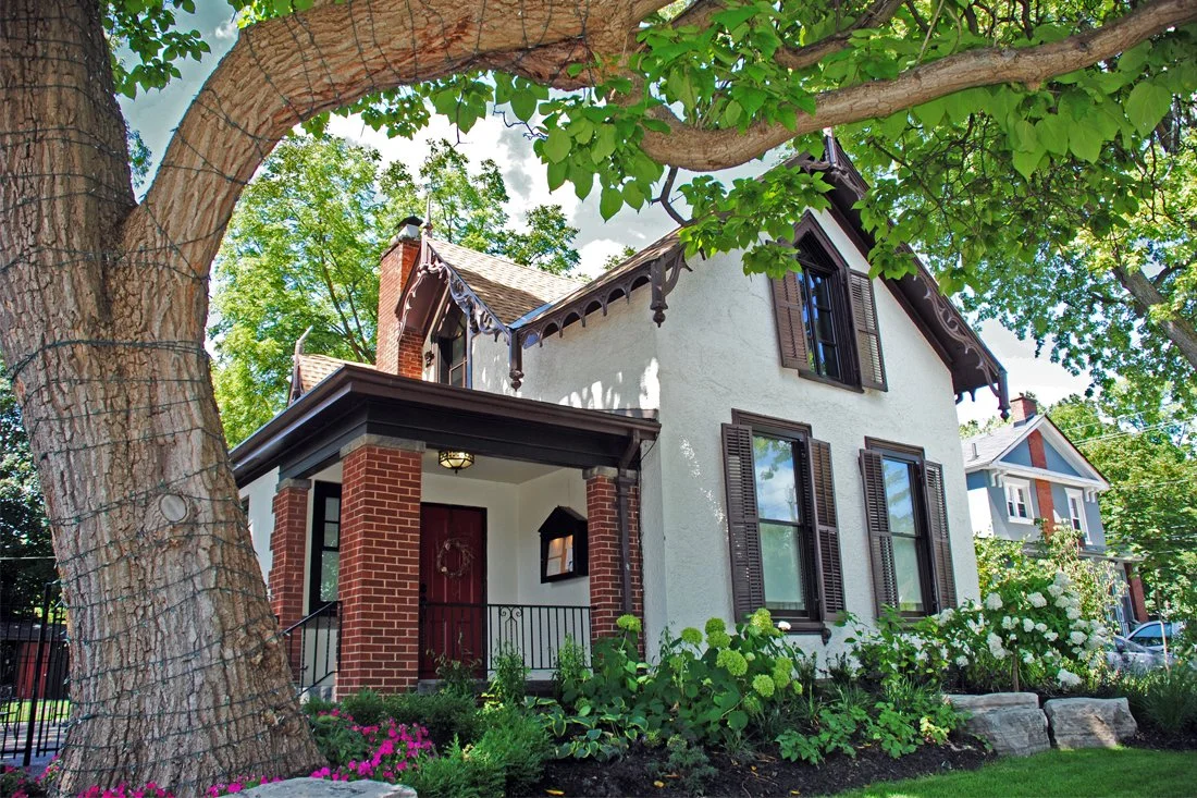Quatrefoil Restaurant exterior - day time