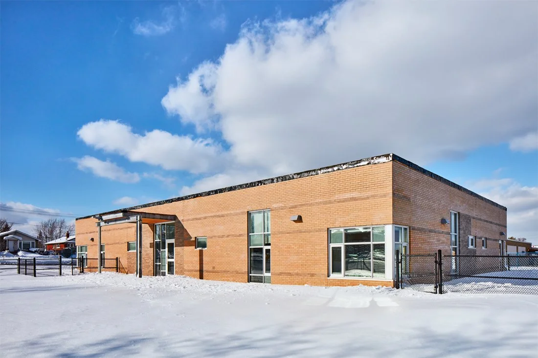 Franklin Road Elementary School - exterior