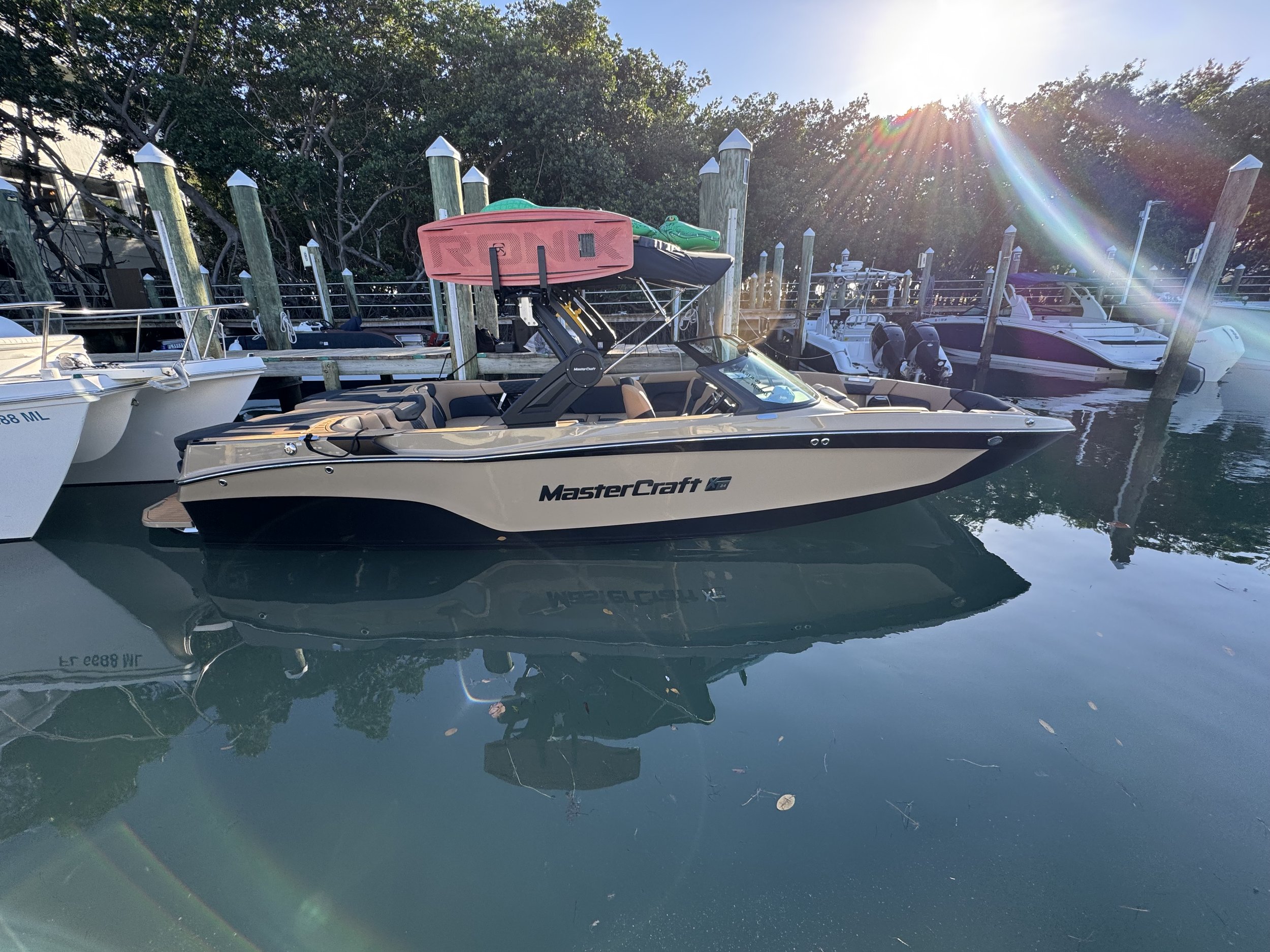 Mastercraft wake surf boat miami