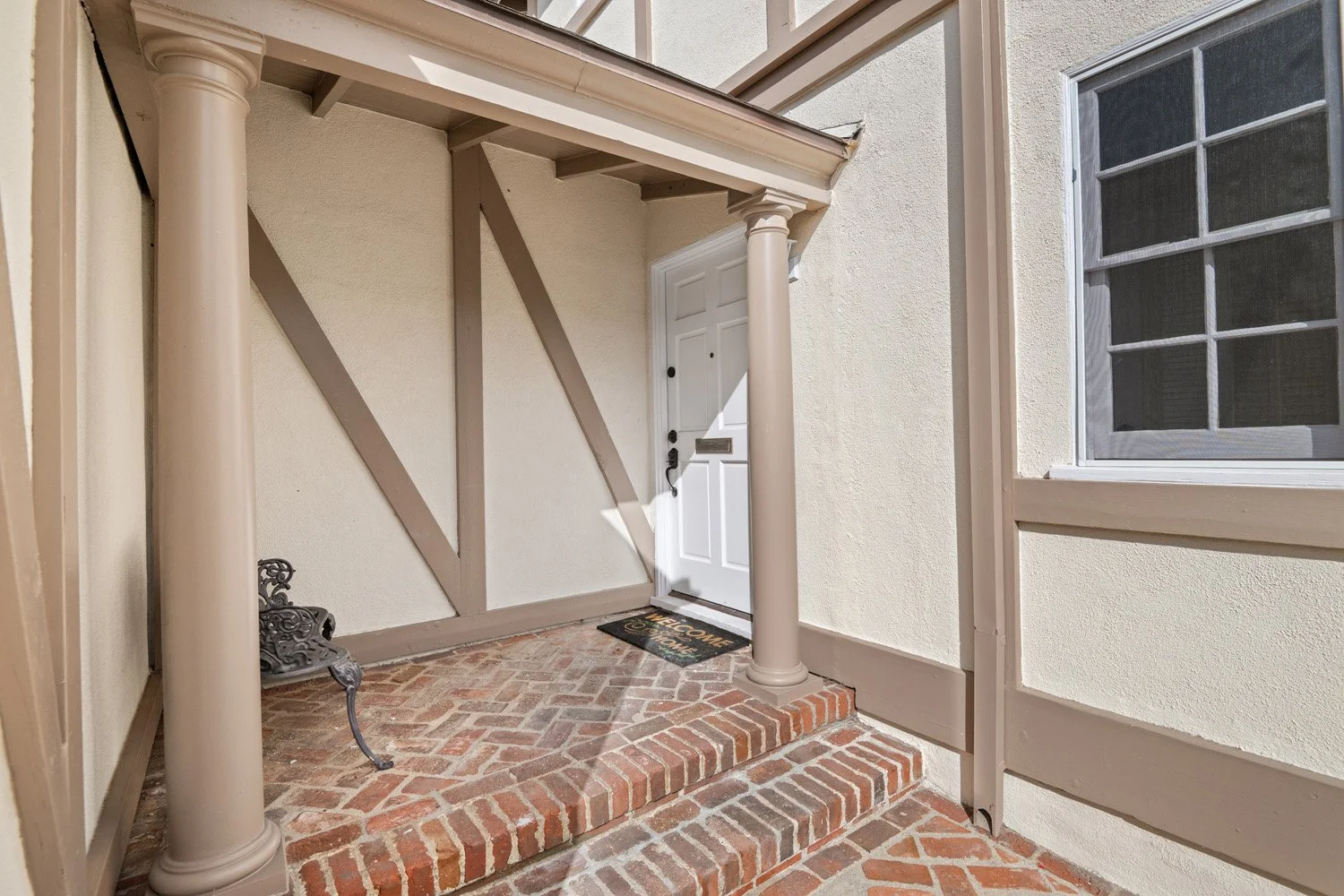 10309 La Grange Ave 6.jpg