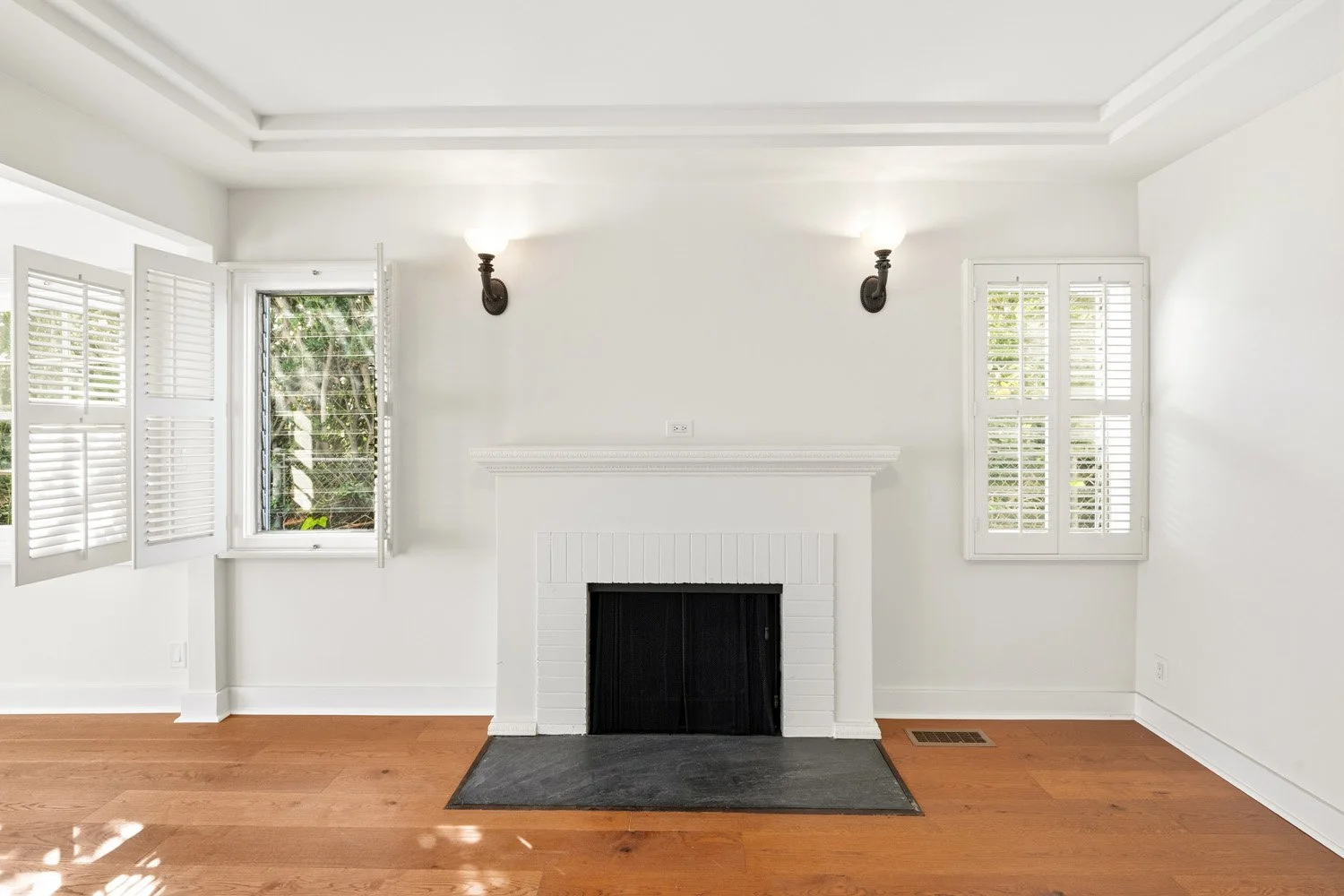 10309 La Grange Ave 20.jpg