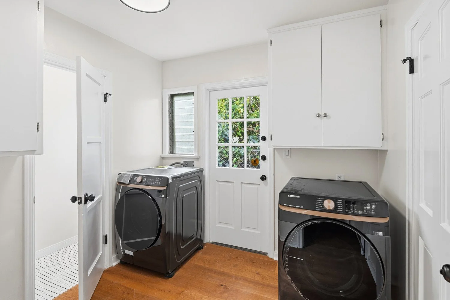 10309 La Grange Ave 33.jpg