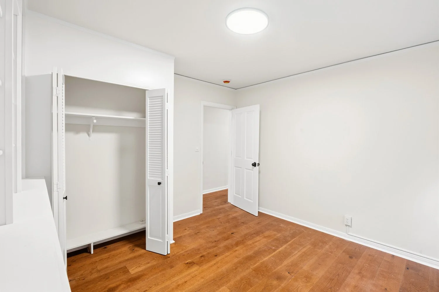 10309 La Grange Ave 45.jpg