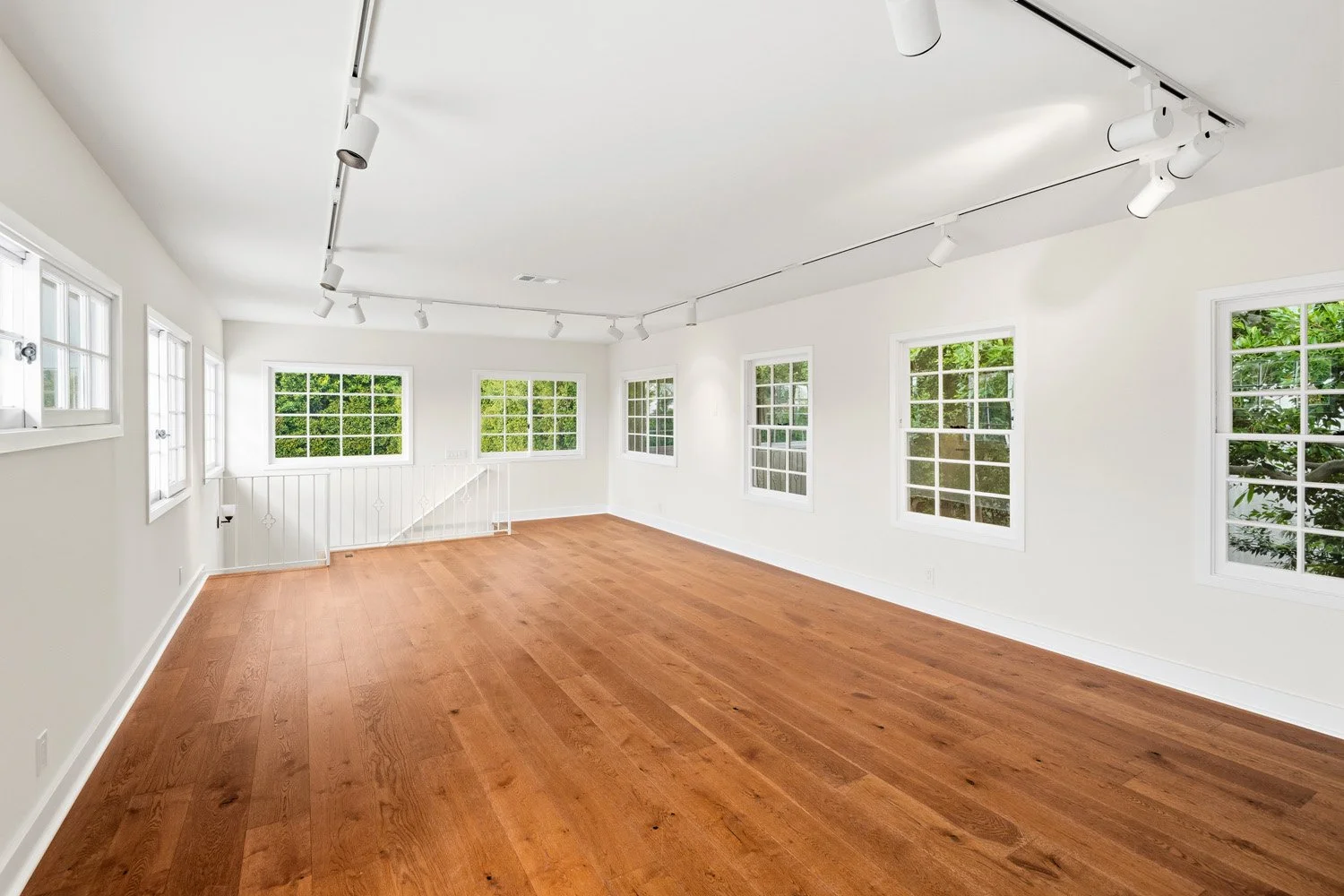 10309 La Grange Ave 60.jpg