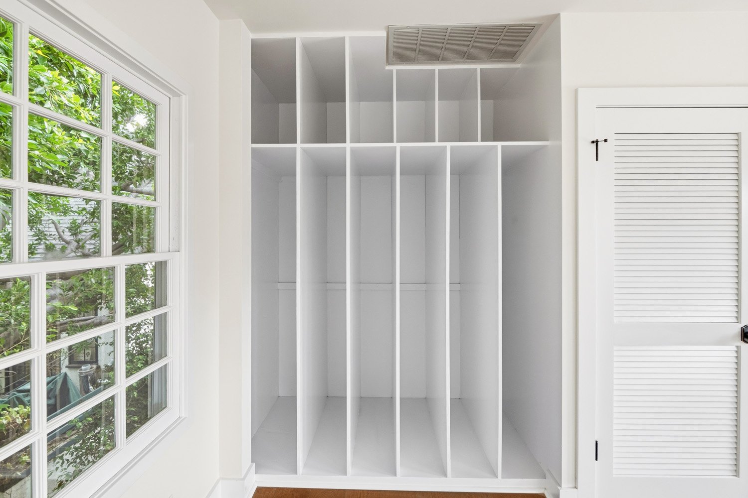 10309 La Grange Ave 63.jpg