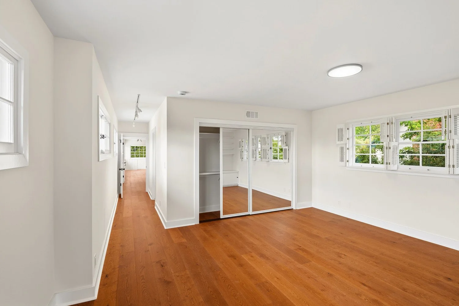 10309 La Grange Ave 73.jpg