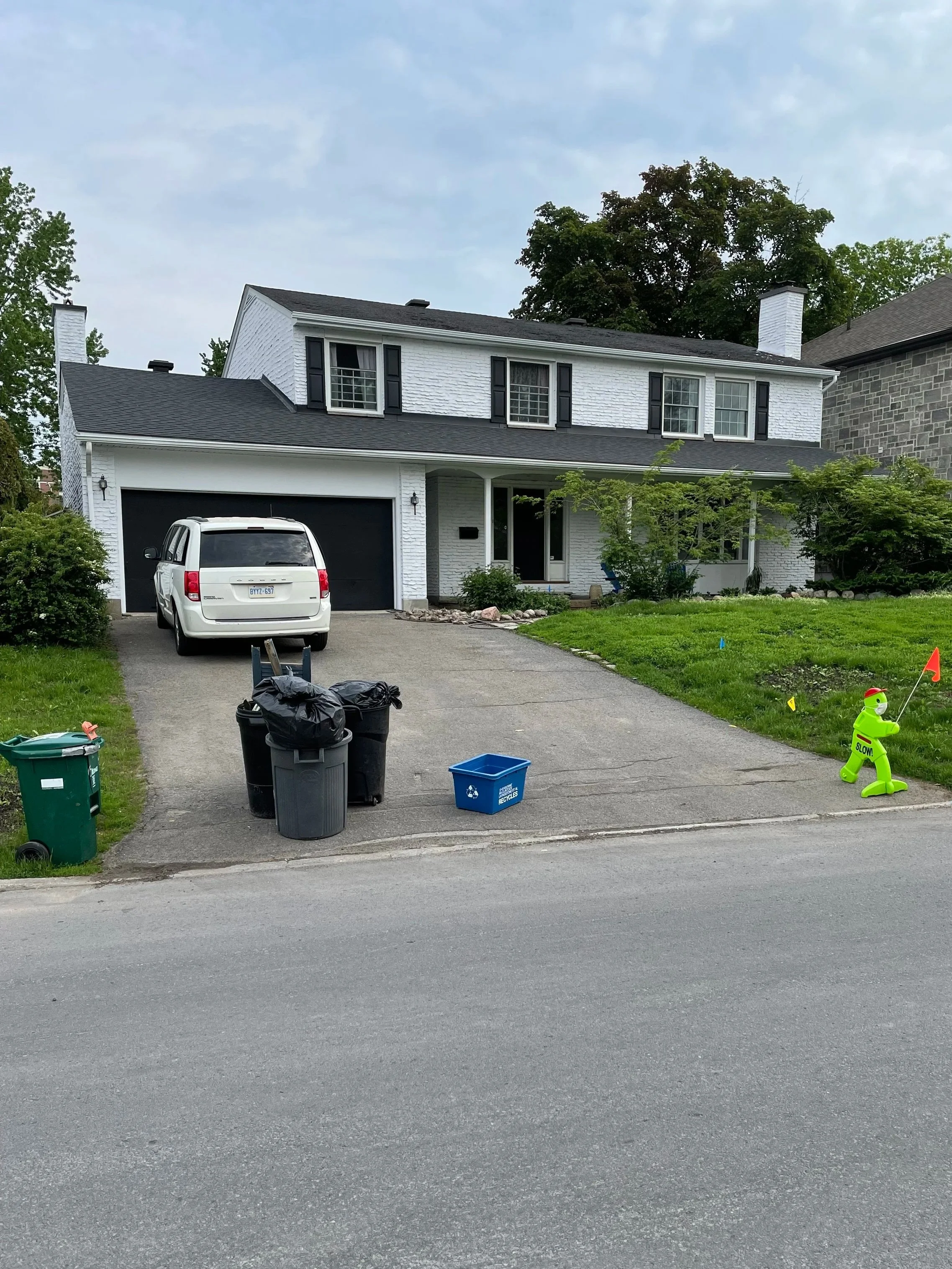 Exterior brick home painter
