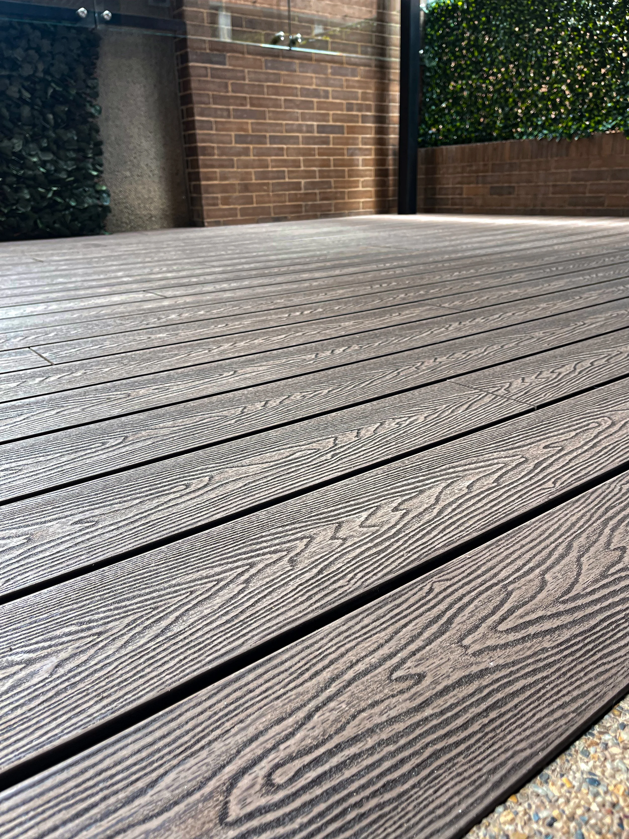 Piso deck wpc exterior importado Ref estructurado wood natural