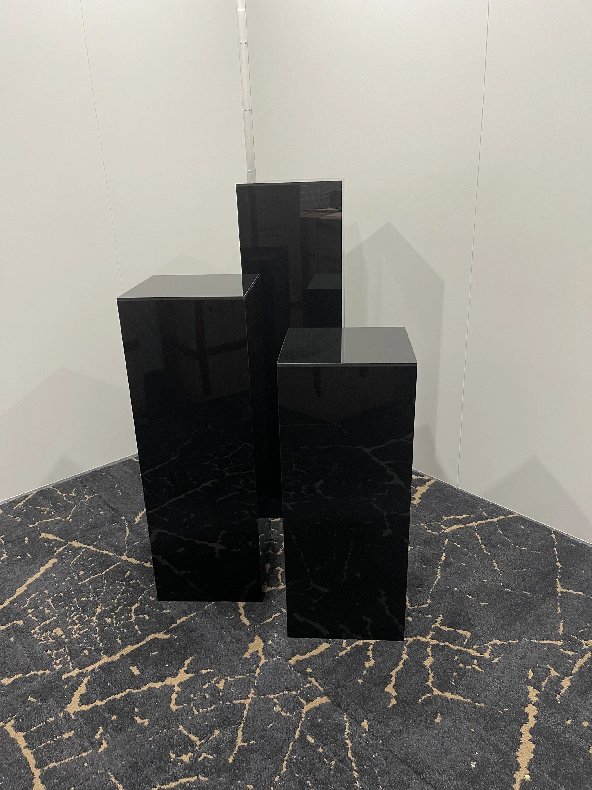 black_square_plinths.jpg