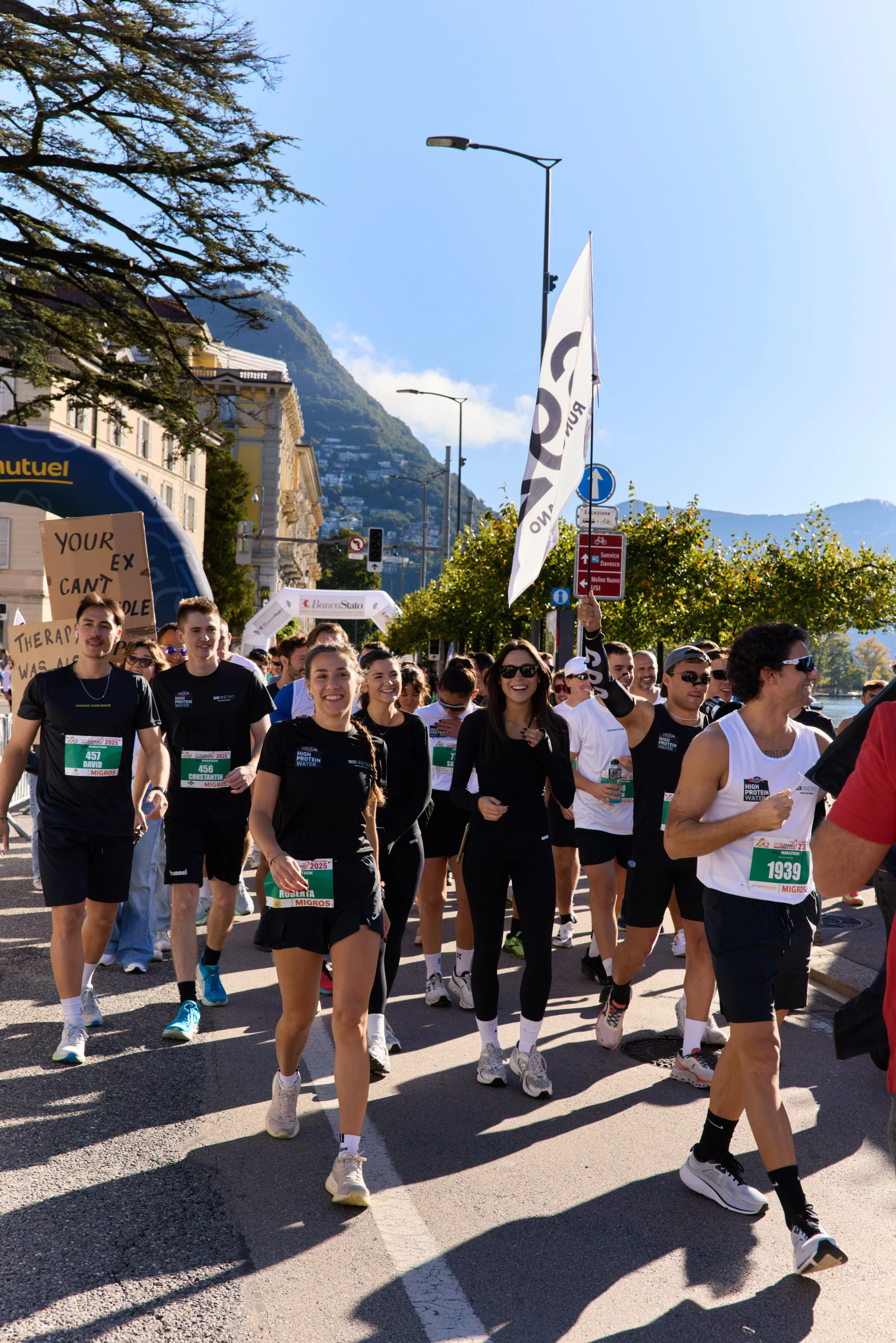 L1230_PH1978_MidRes (4).jpg