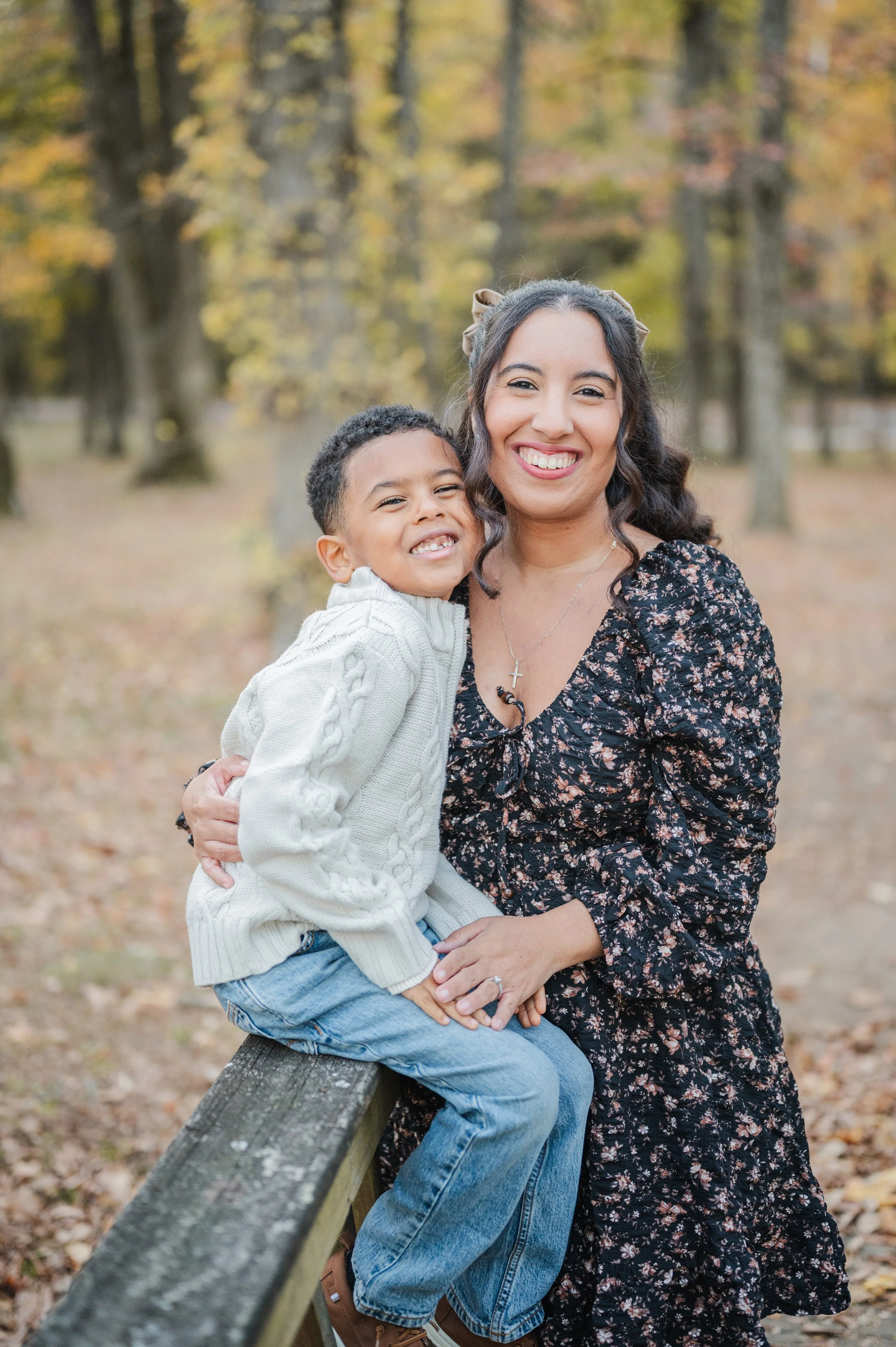 Family photography at Pohick Bay in Lorton, Va.