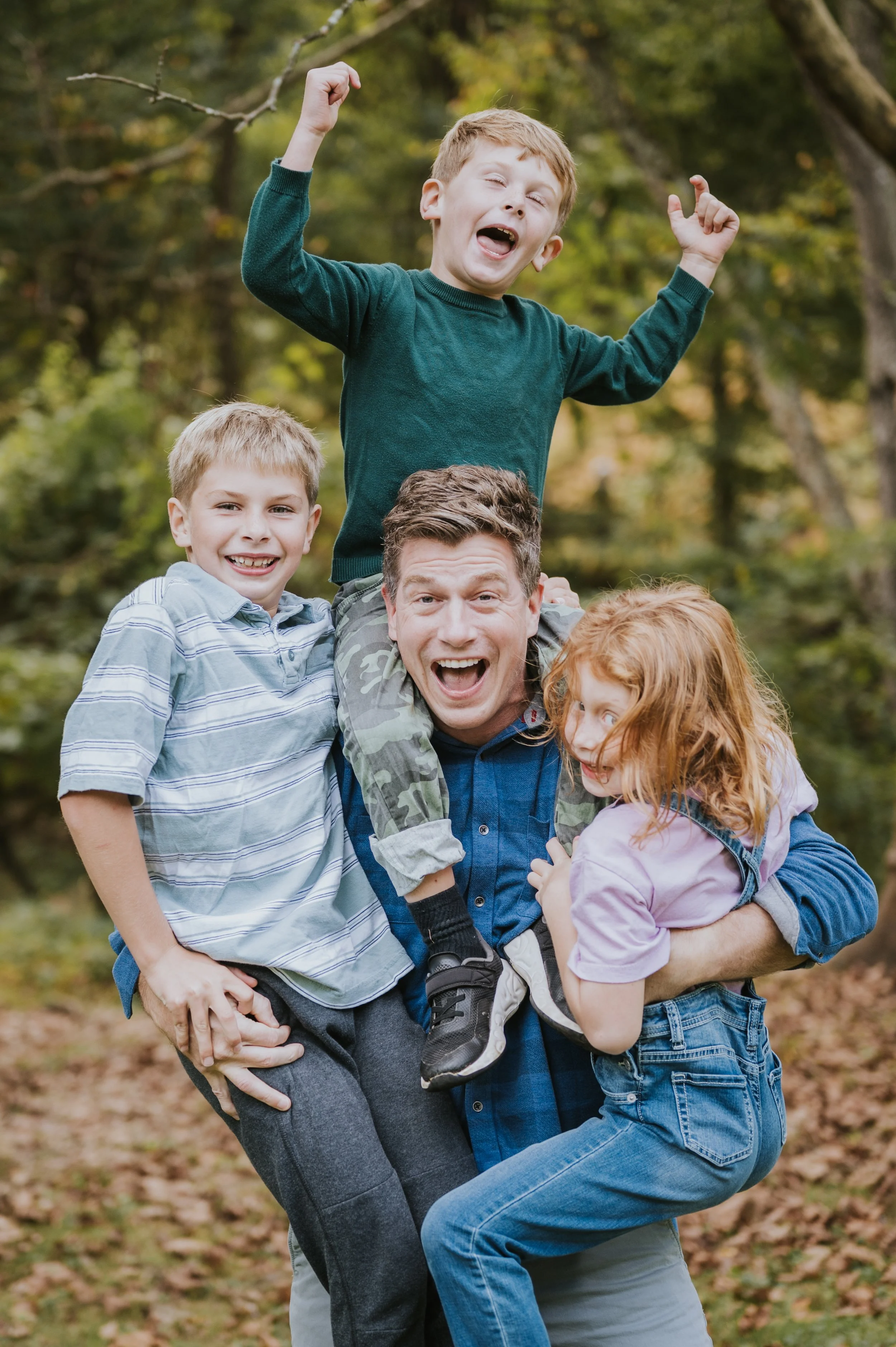 Family photography at Bon Air Rose Garden in Arlington, VA