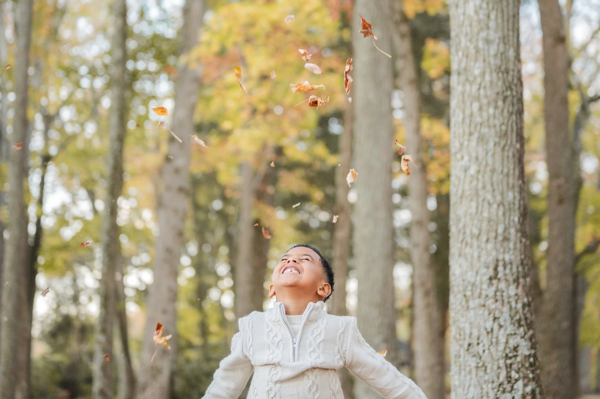 Family photography at Pohick Bay in Lorton, Va.