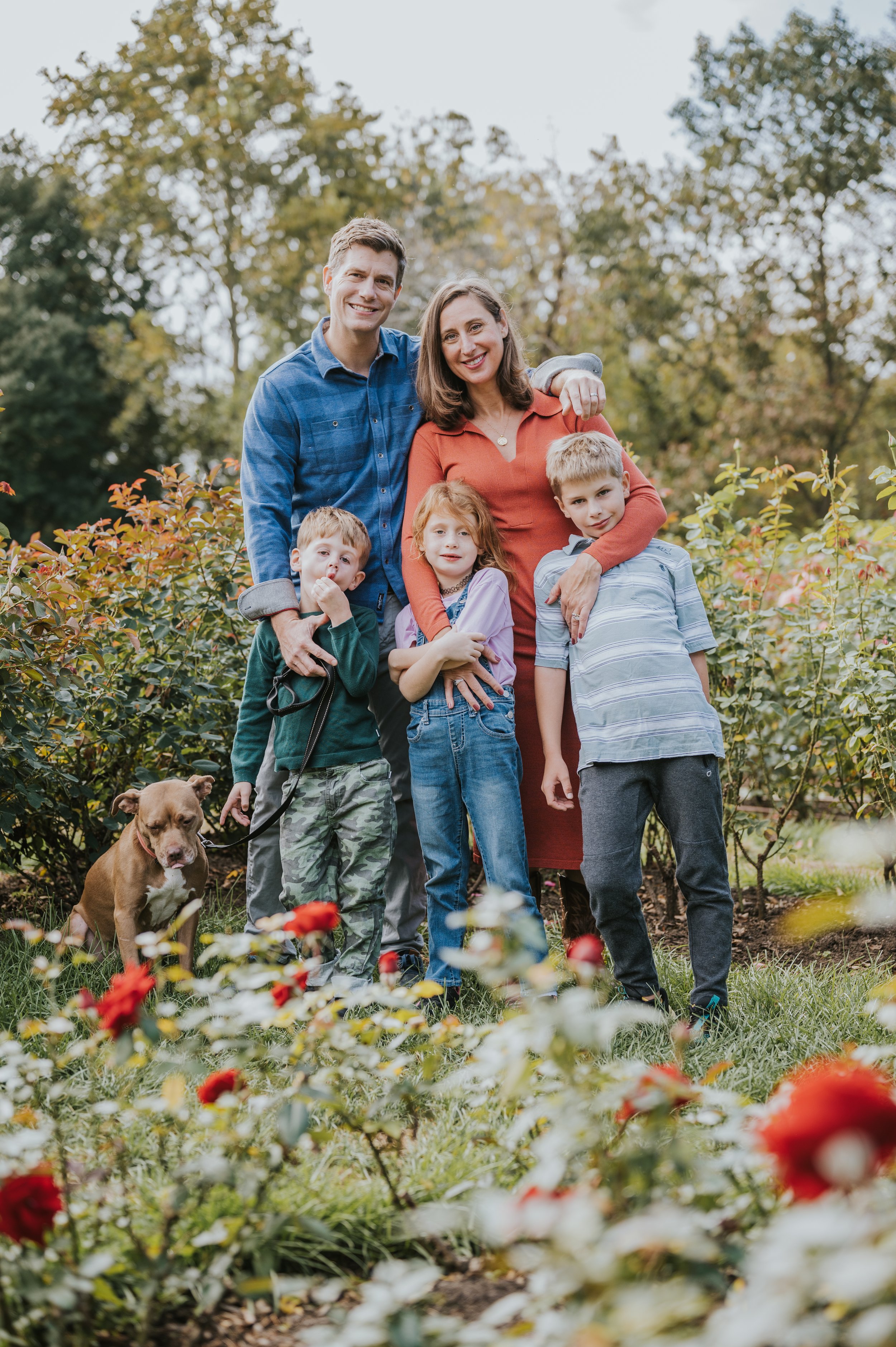 Family photography at Bon Air Rose Garden in Arlington, VA
