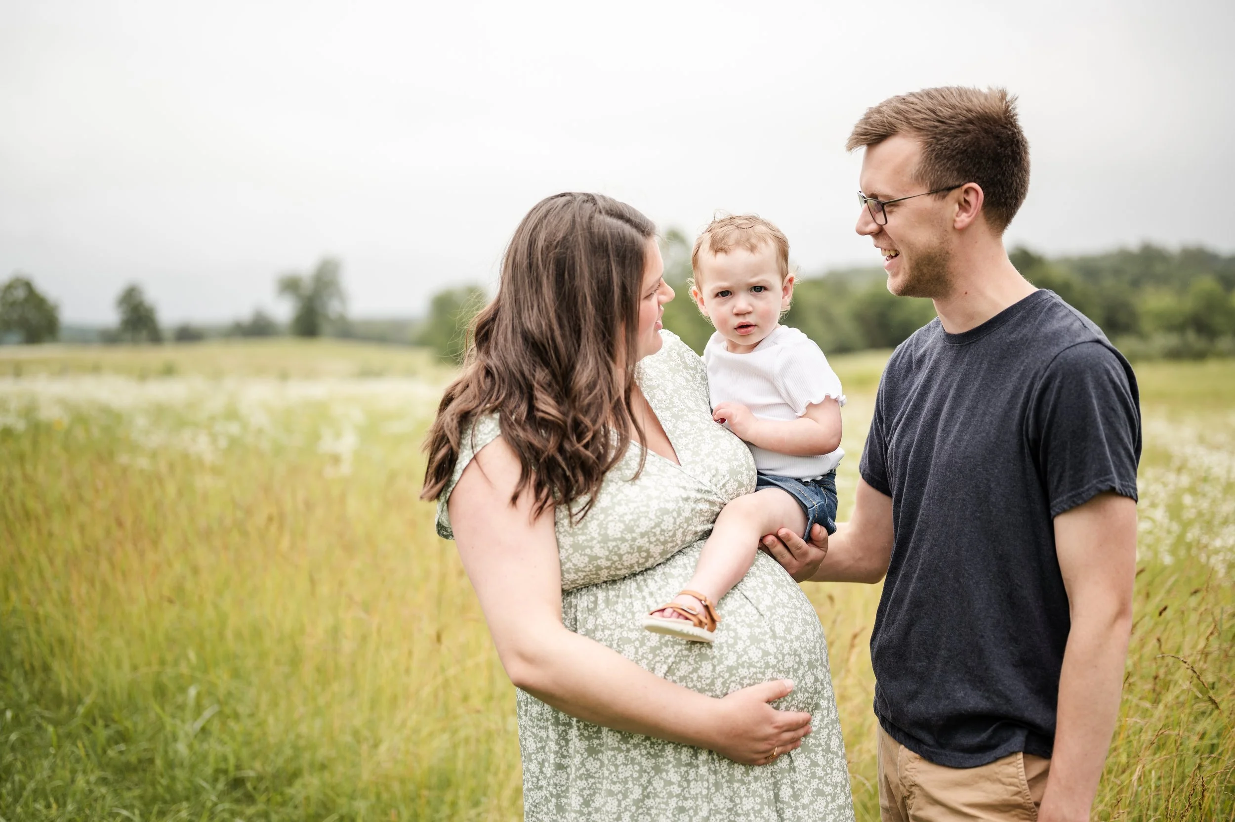 Maternity photography at Manassas Battlefield in Manassas, VA