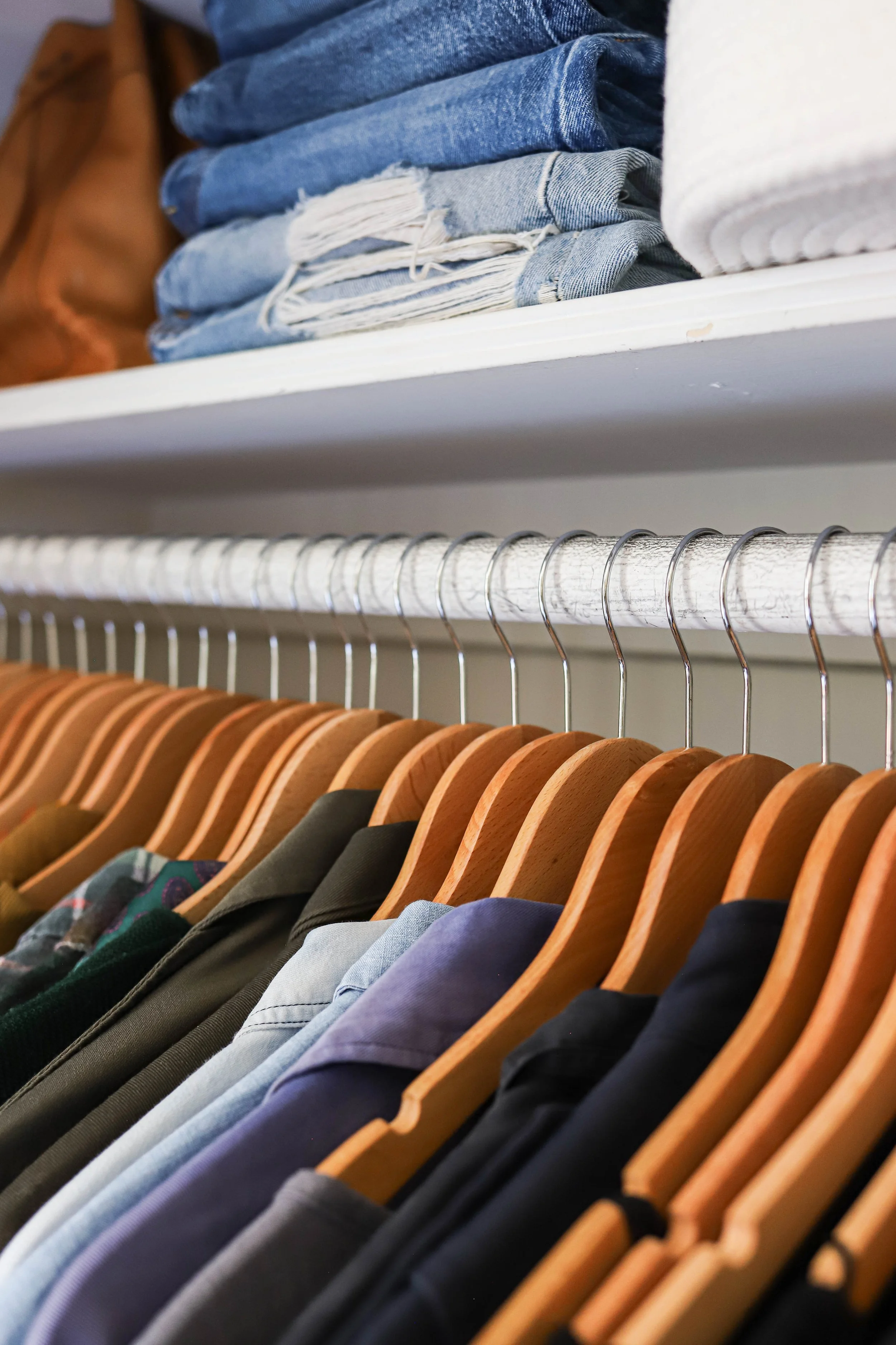 5 hanger detail.jpg