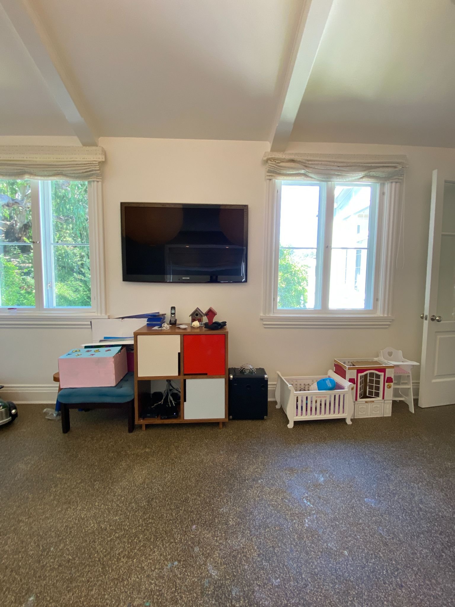 Mandeville Canyon Playroom24.jpg