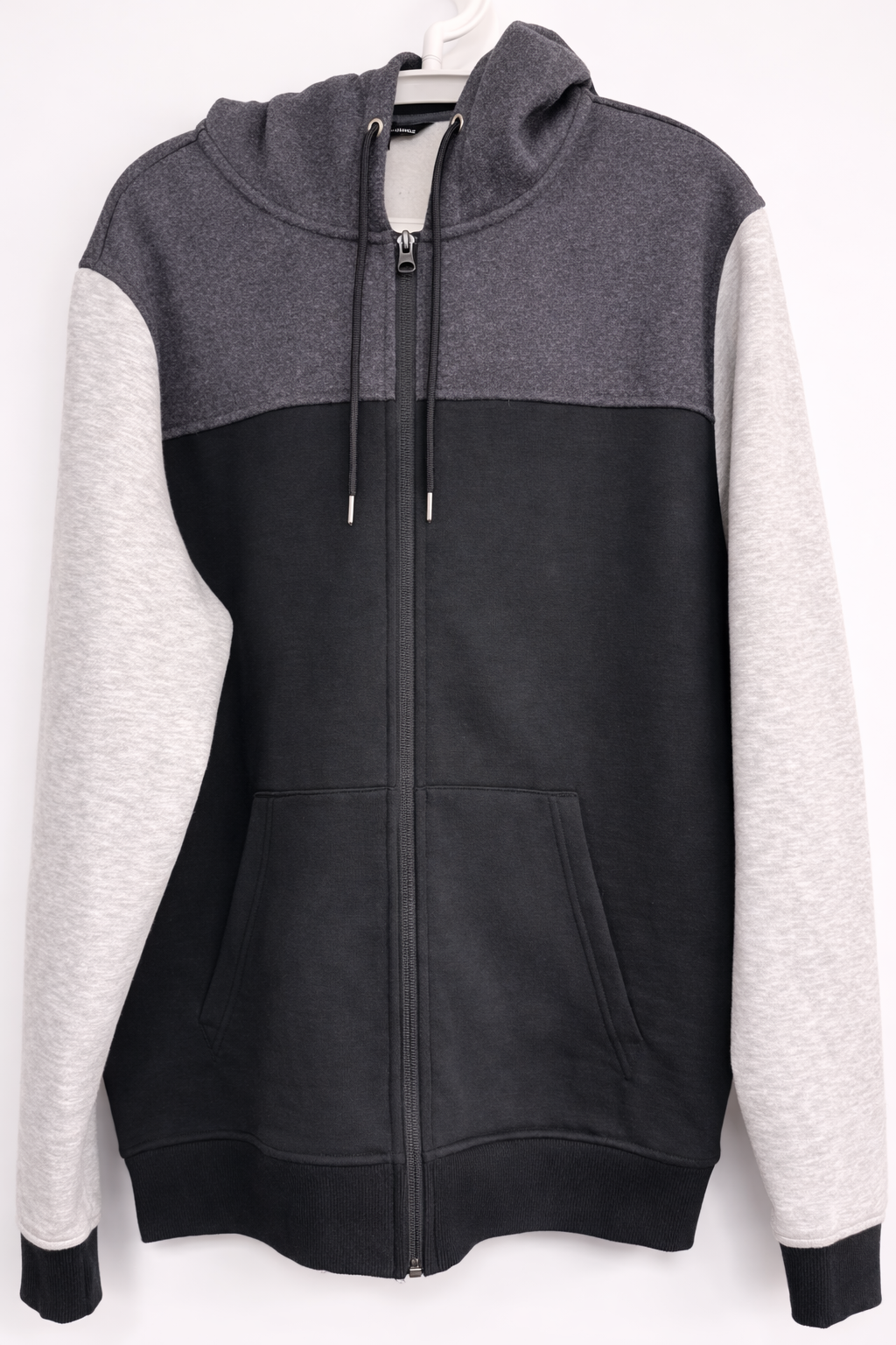 hoodie_2_zip-up.png