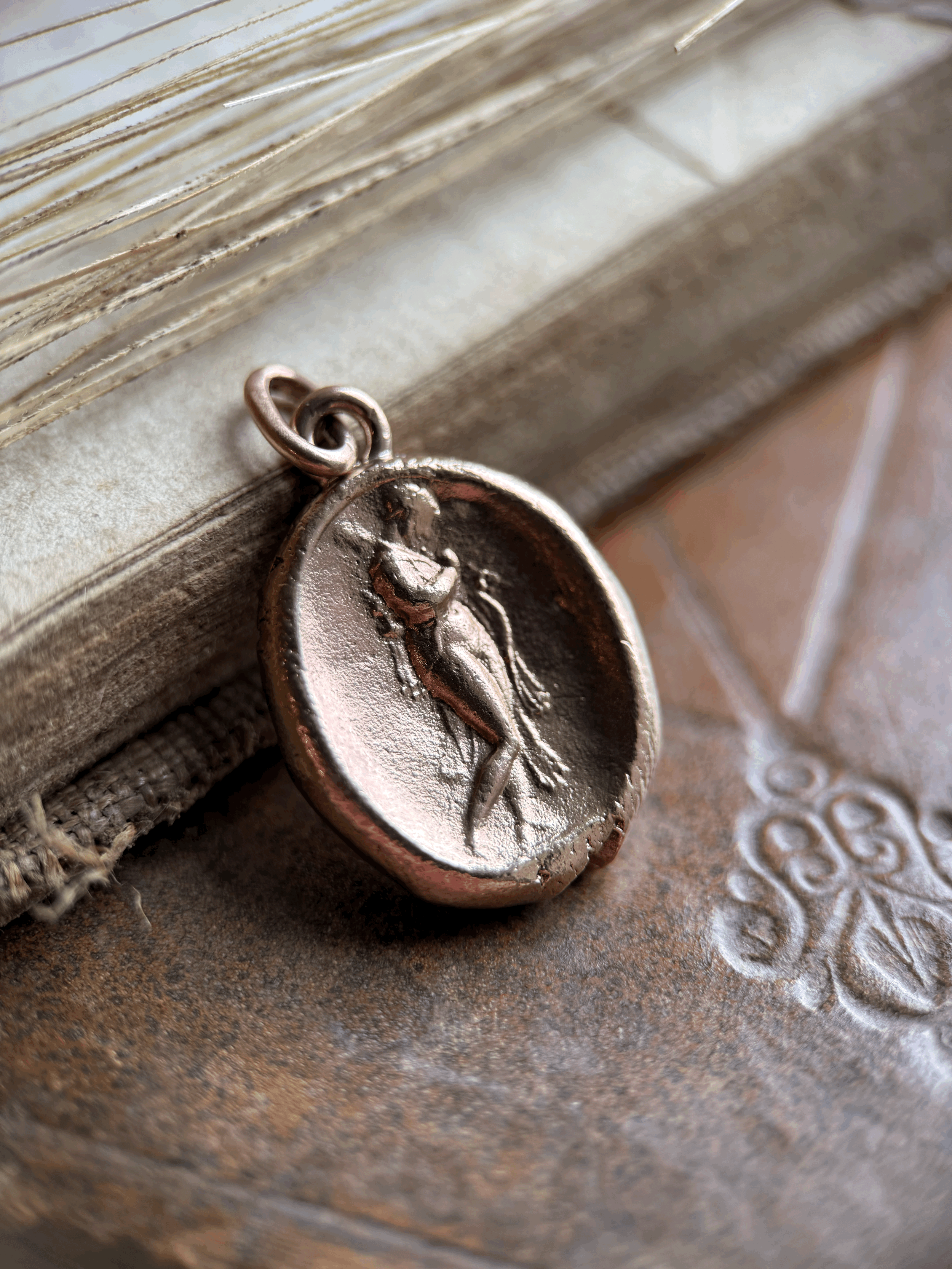 Classical women charm in Bronze