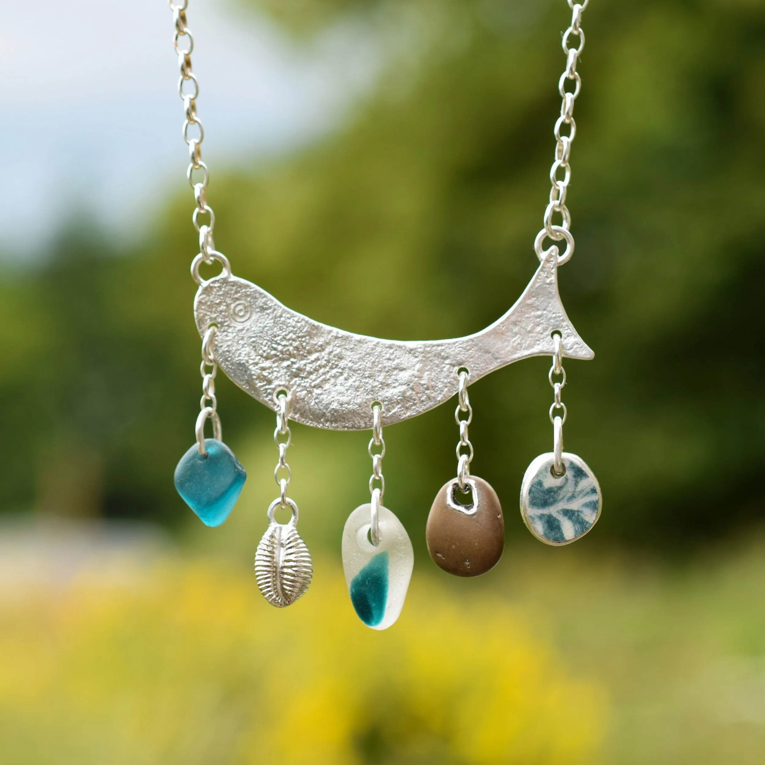 beachcombing necklace.jpg