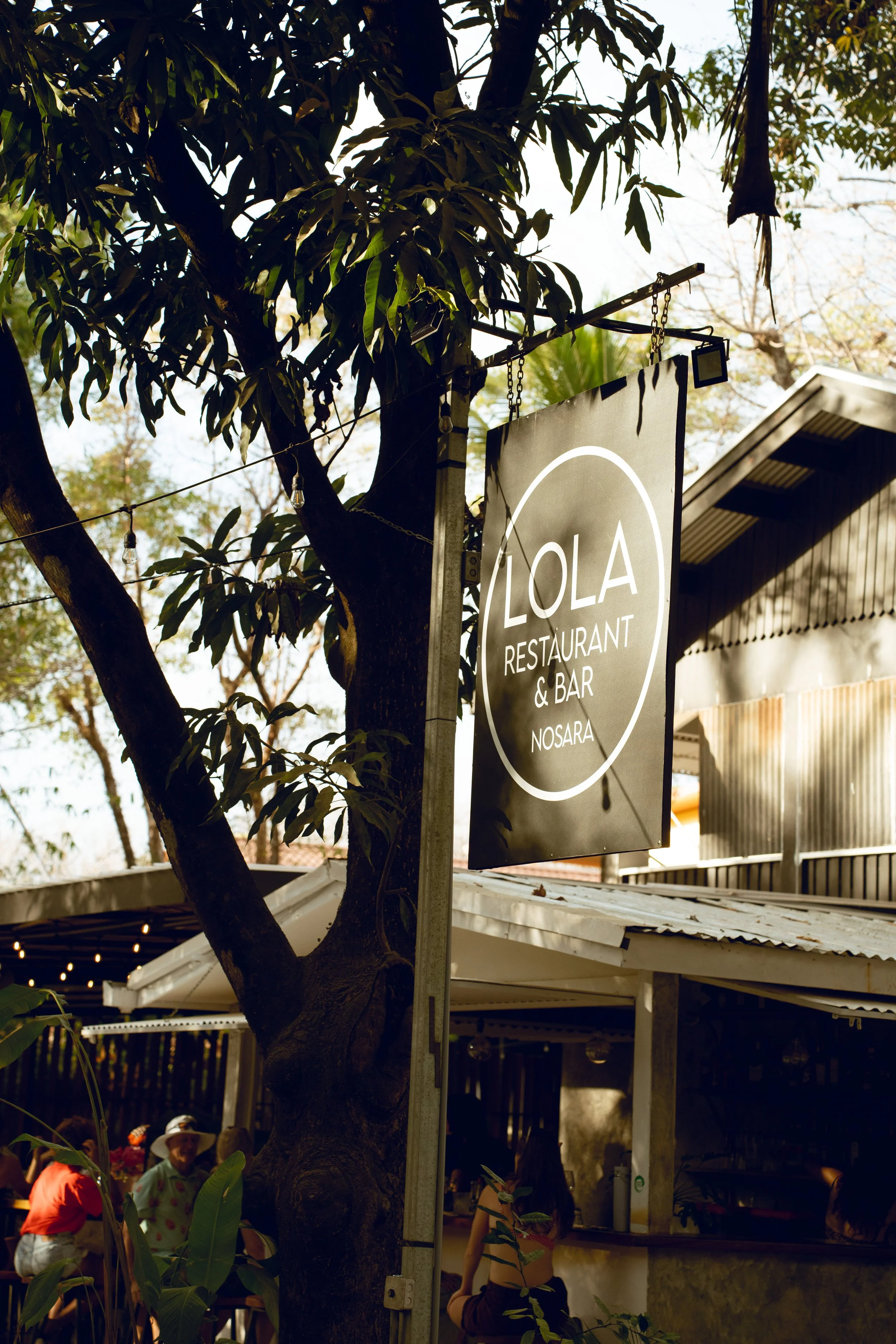 Lola Restaurant-01702.jpg