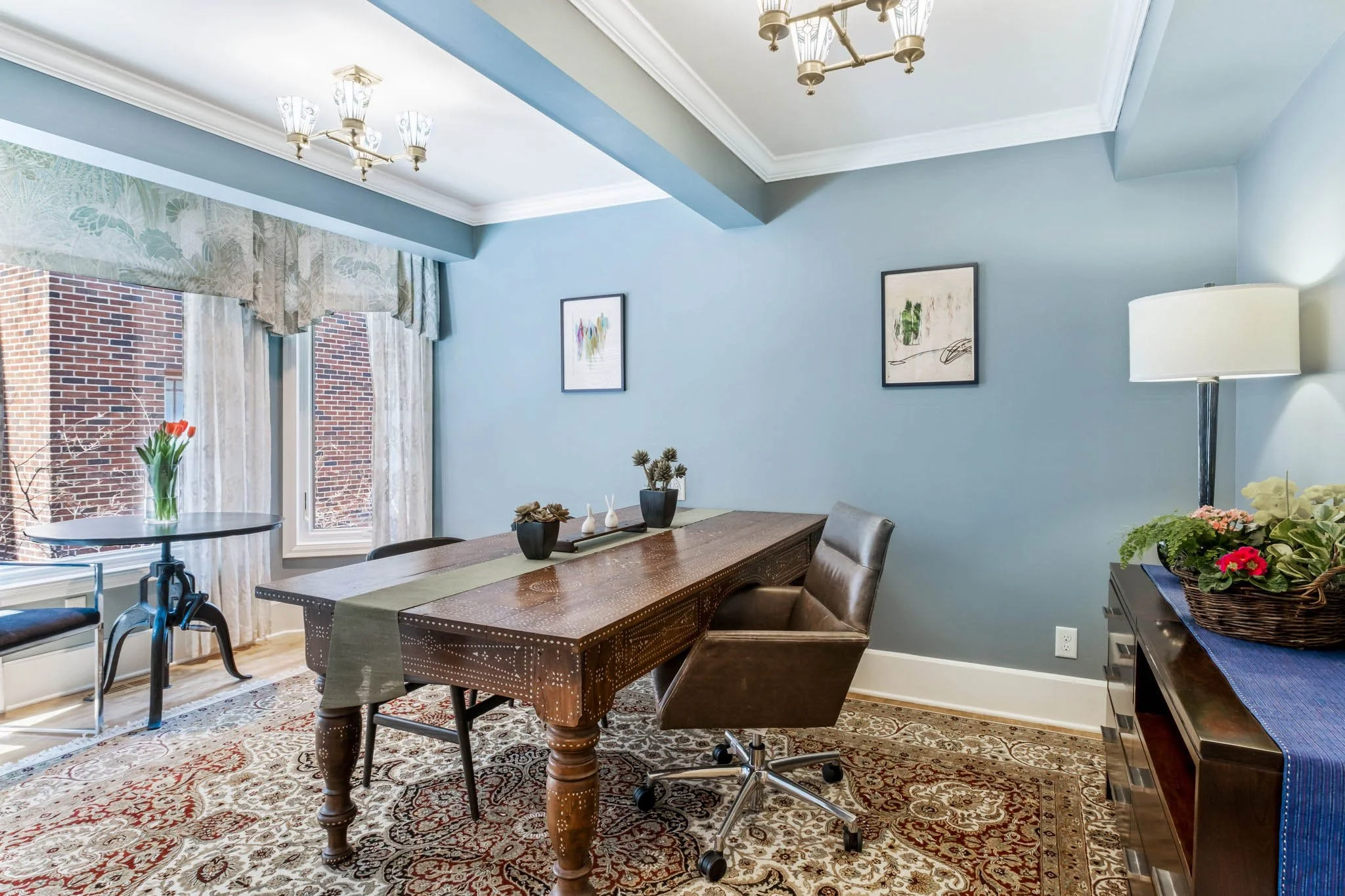 updated_14-web-or-mls-822 Summit Ave-0014.jpg