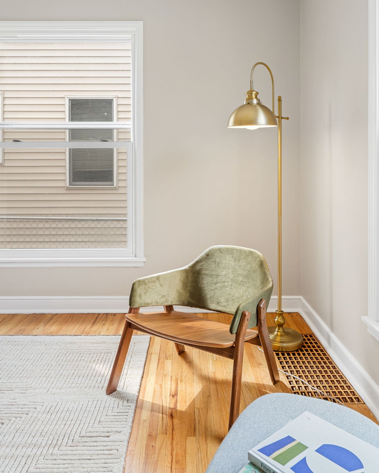 18-web-or-mls-2909-kentucky-ave-s.jpg
