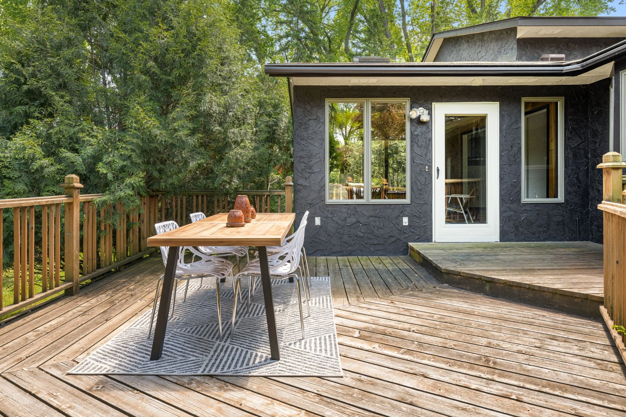 101-web-or-mls-1940-hunter-ln.jpg