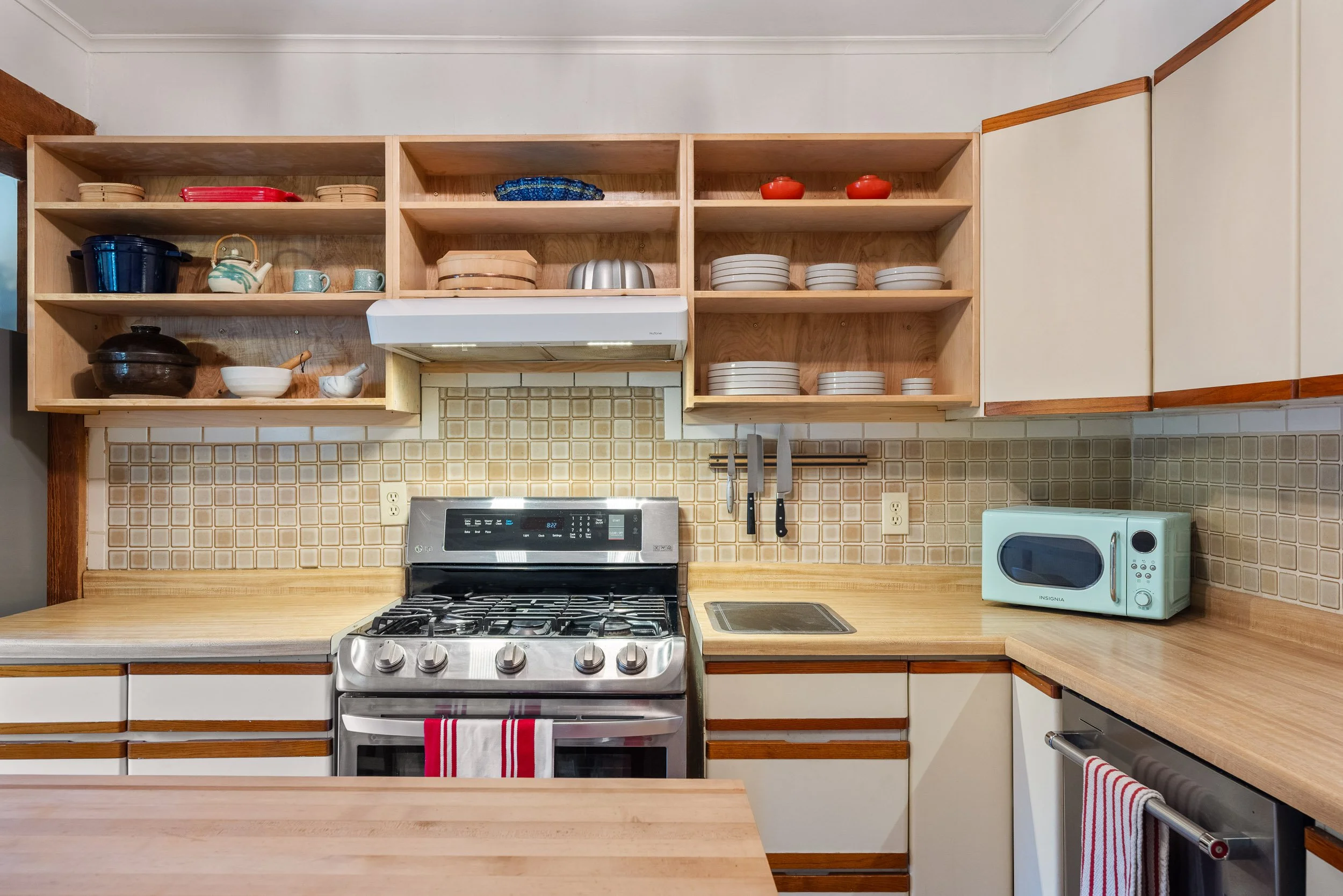 2101 Scudder St-MLS-43.jpg