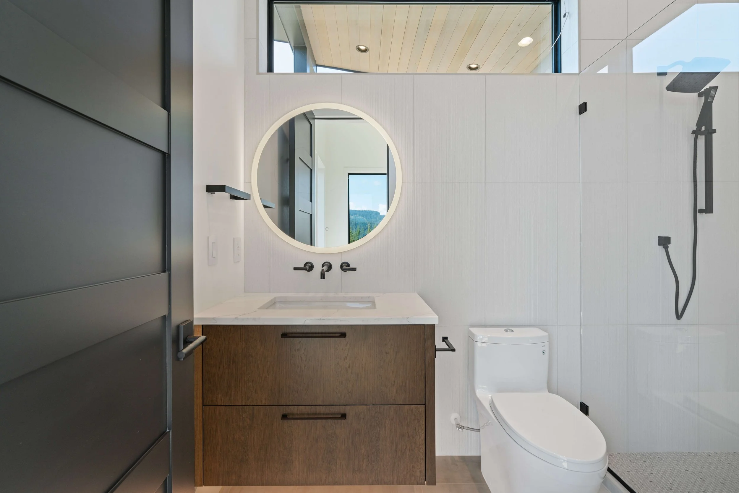 Bue-Braun-Studio-04 Custom Shop Camas, WA (15).jpg