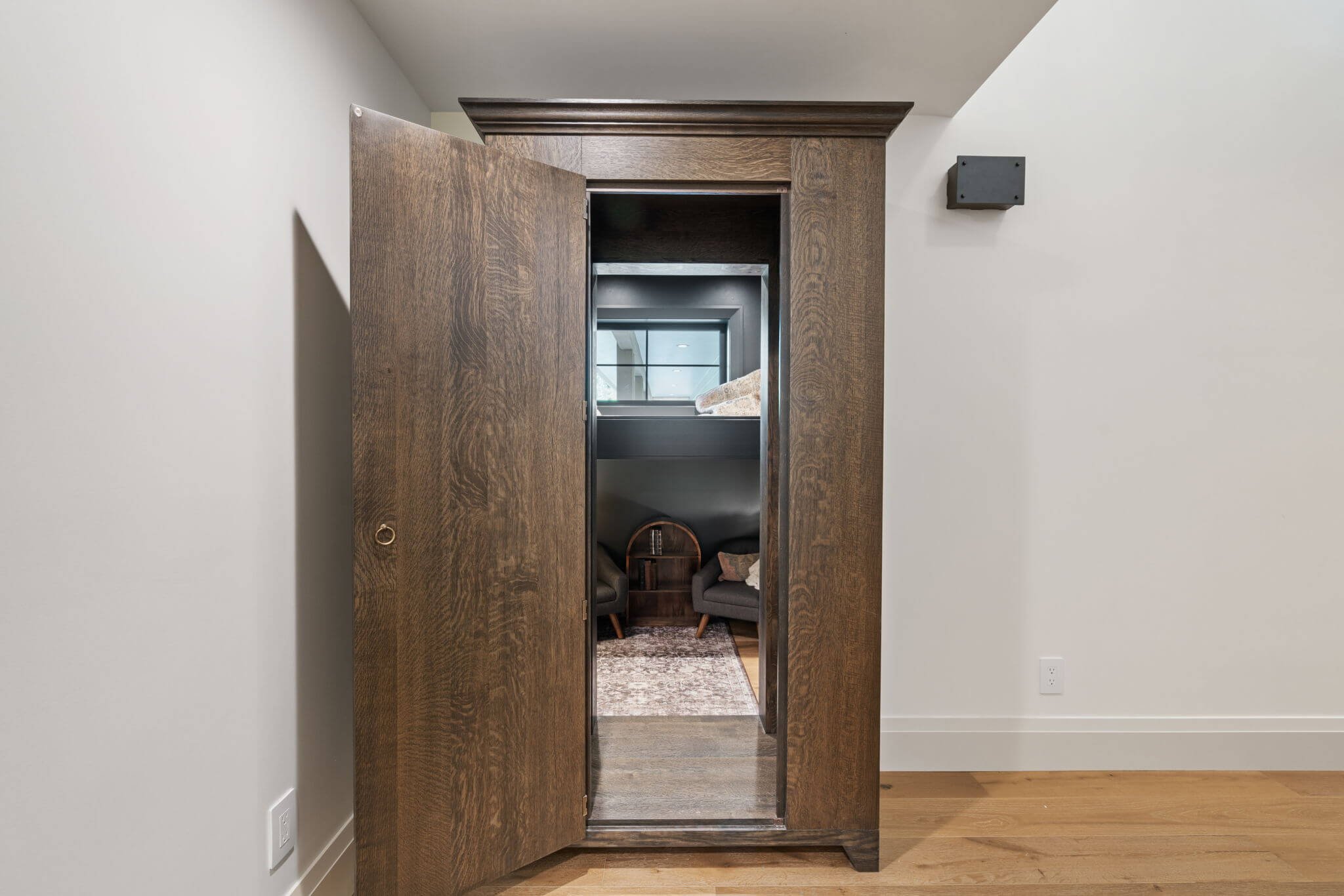 Spiller-Stairwell-02 - Battle Ground Home Additions (21).jpg