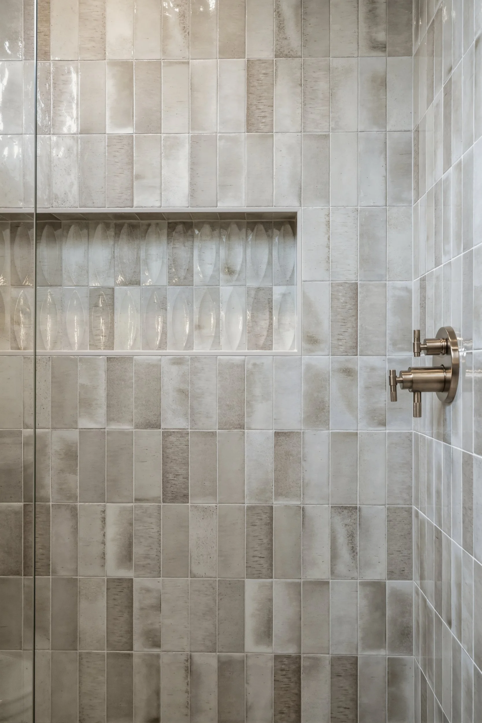 evergreen-highway-renovation-vancouver-wa-14-hall-bath-shower-detail.jpg