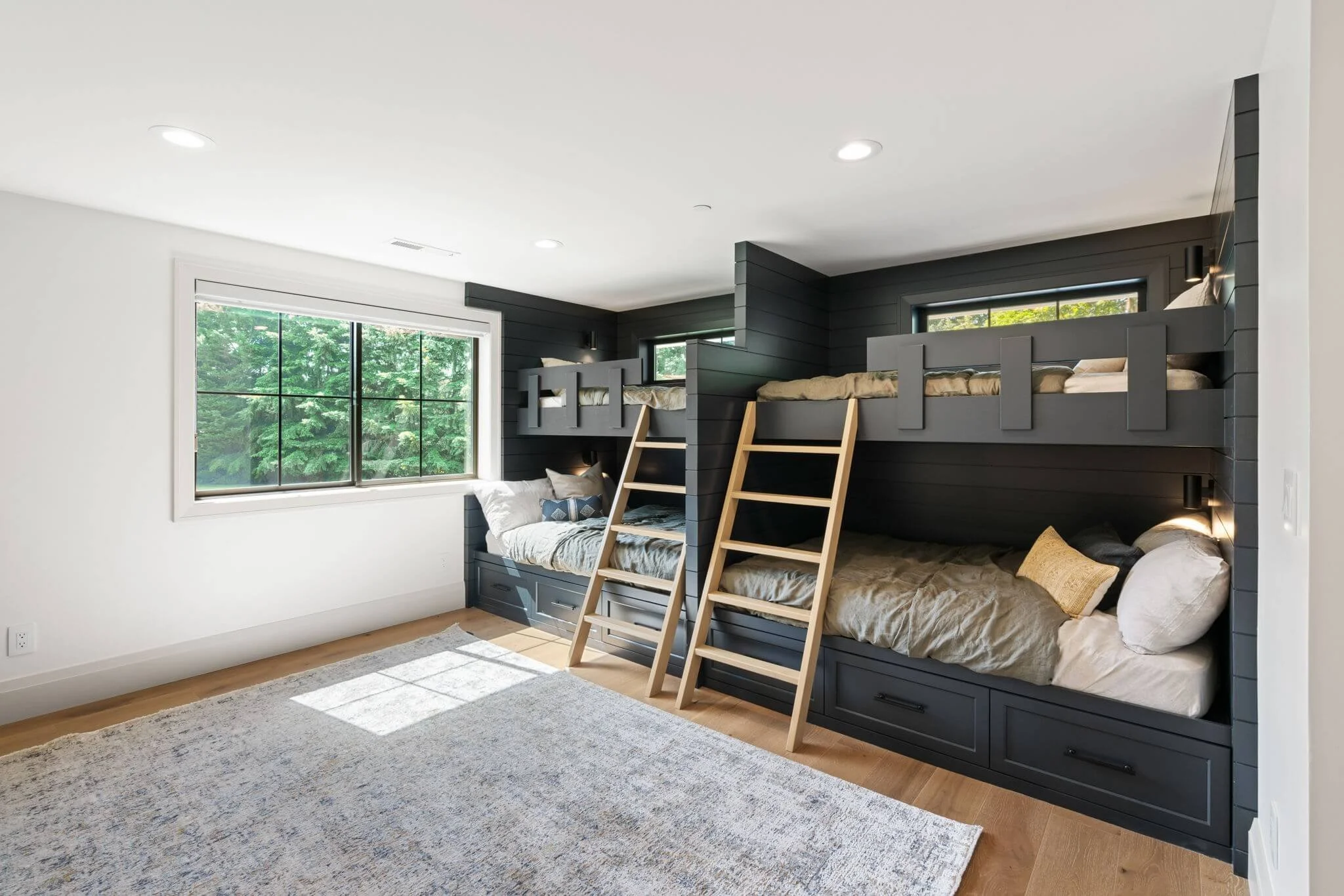 Spiller-Stairwell-02 - Battle Ground Home Additions (27).jpg