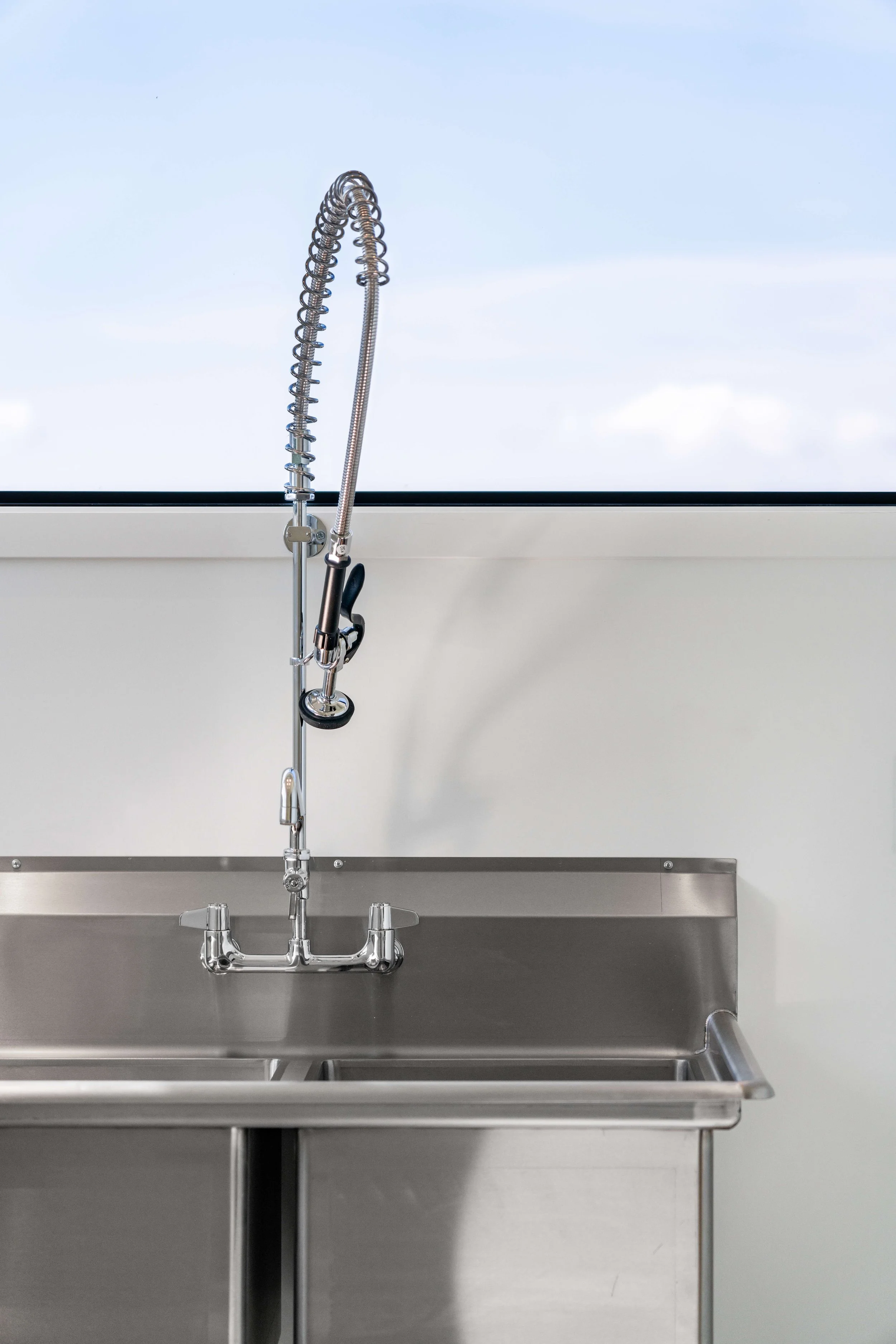 Bue-Braun-Studio-04 Custom Shop Camas, WA (5).jpg