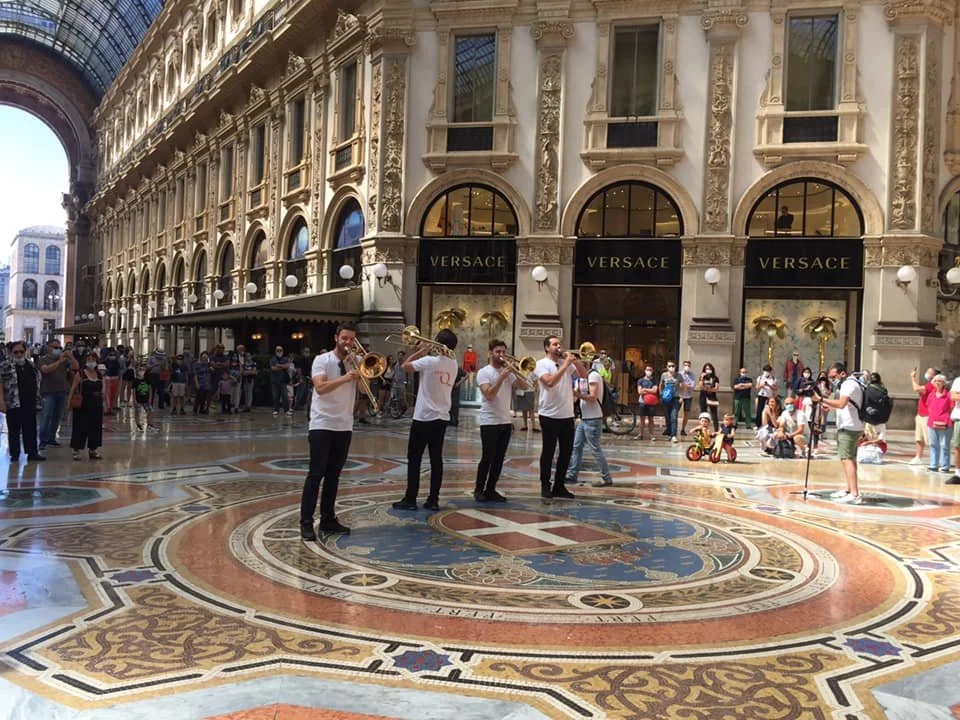 Mascoulisse milano.jpg