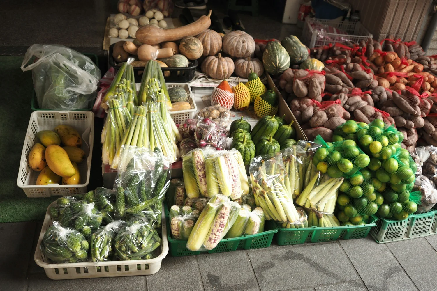 Fresh produce arranged in wholesale market crates