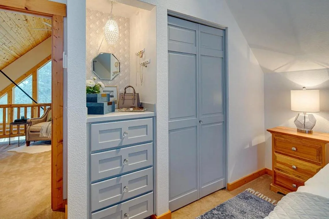 14. Principle bed closet.jpg