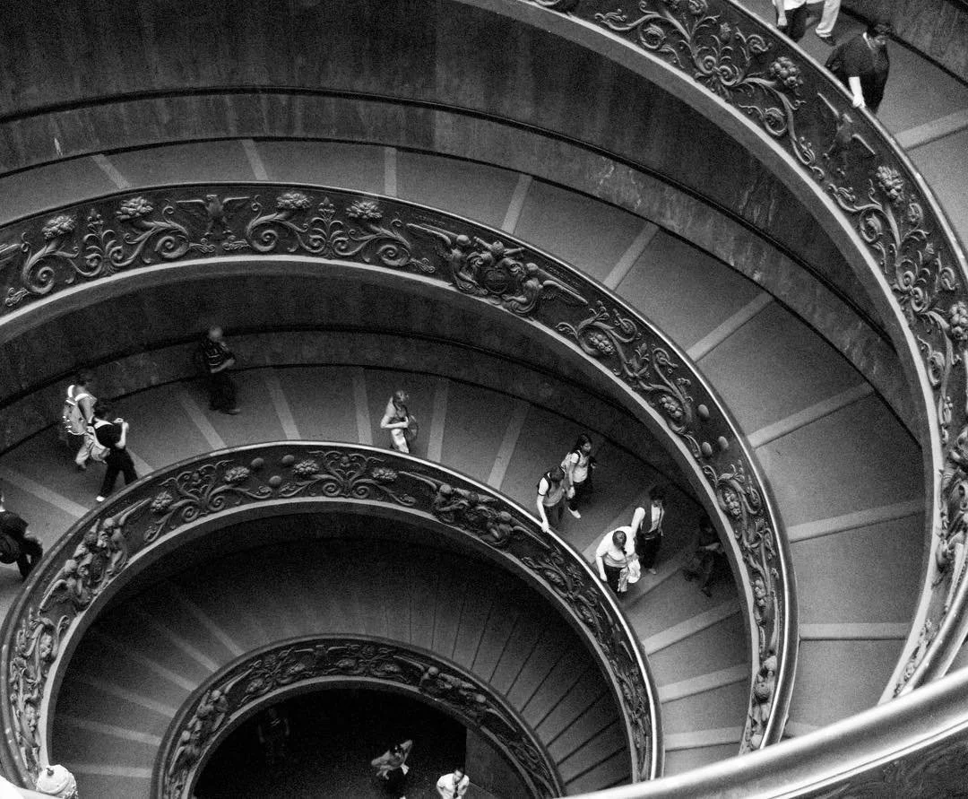 Round and round we go at the #vatican this #waybackwednesday #vaticanmuseum #vaticancity #spiral #spiralstairs  #cameraphone #travel #femaletraveler #photography #travelphotography #travelblogger #instablogger #travelgram #instatravel #wanderlust #tr