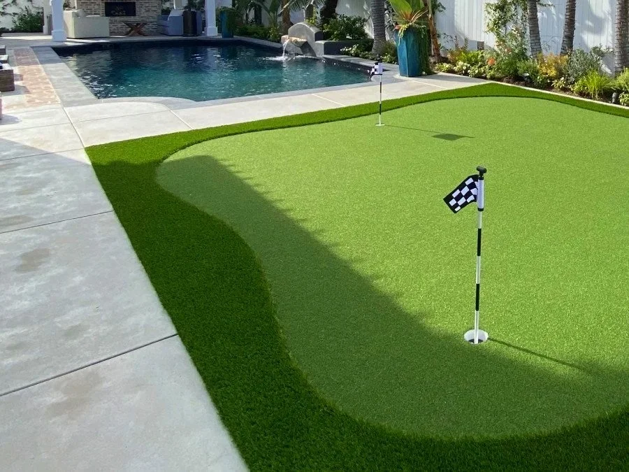 Backyard Putting green Orlando Florida