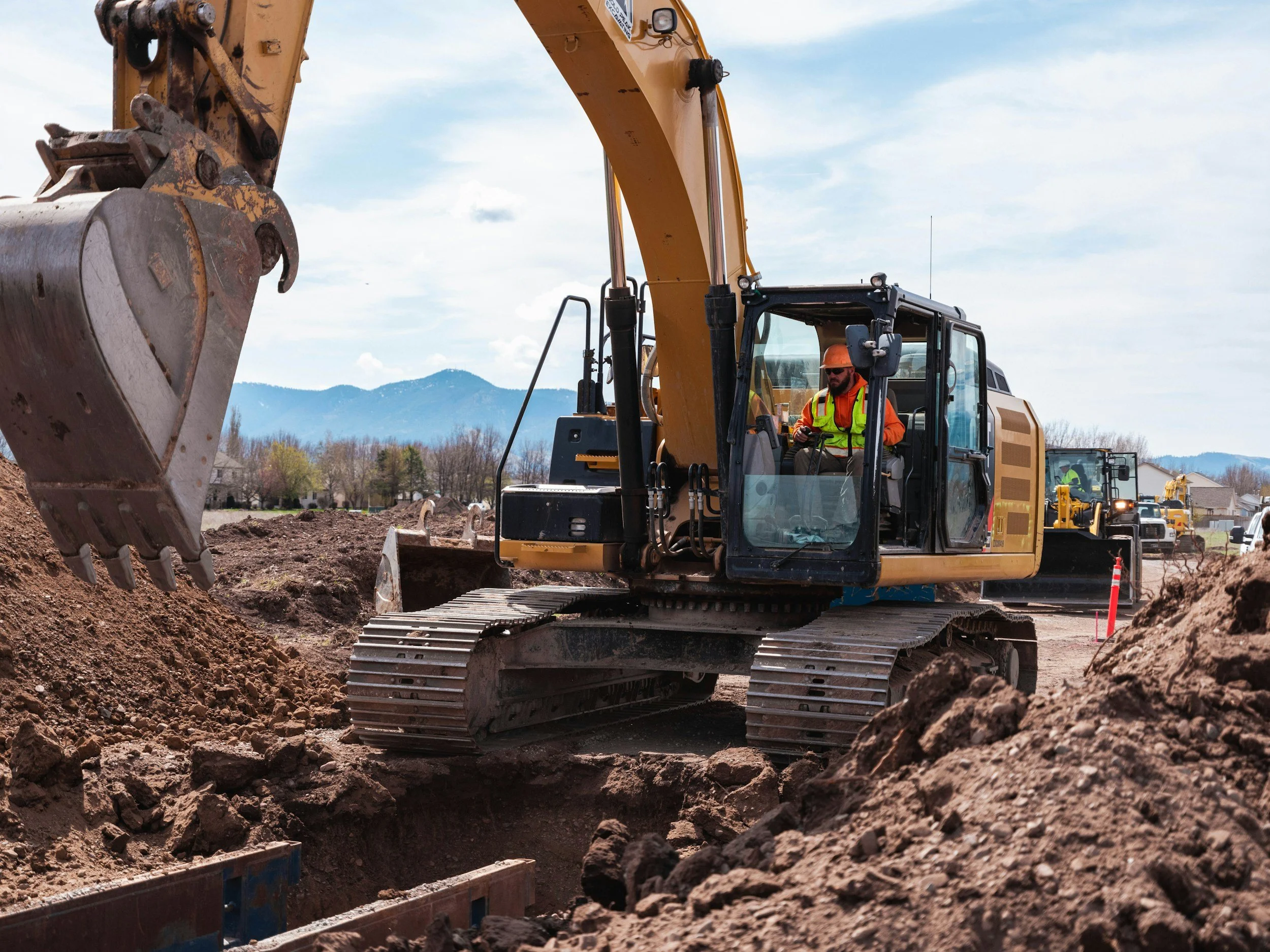Heavy duty equipment digging