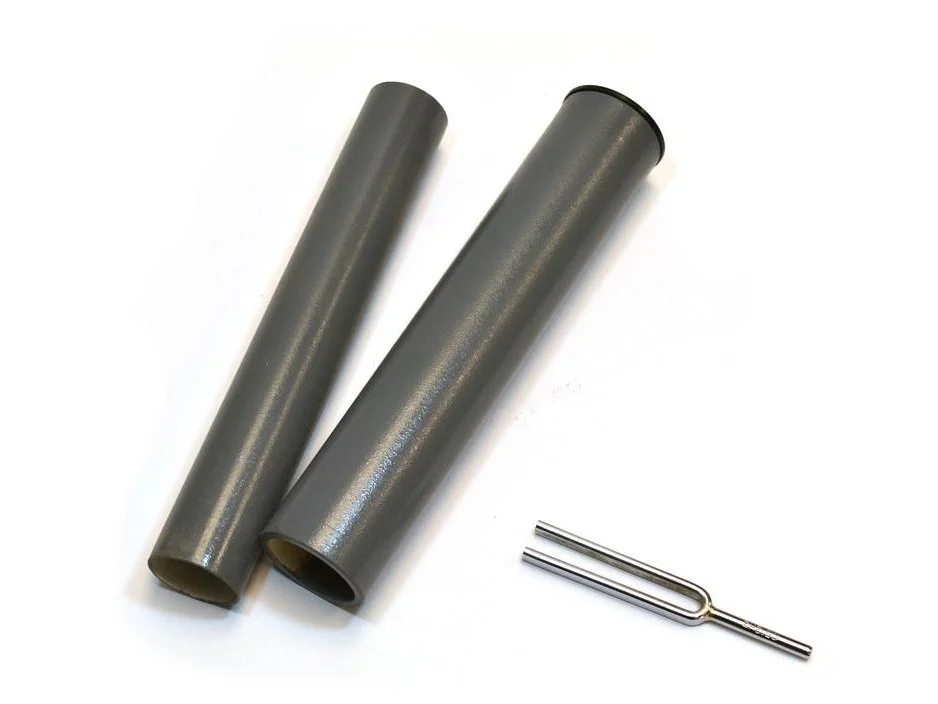 SIMPLE RESONANCE TUBE SET WITH TUNING FORK