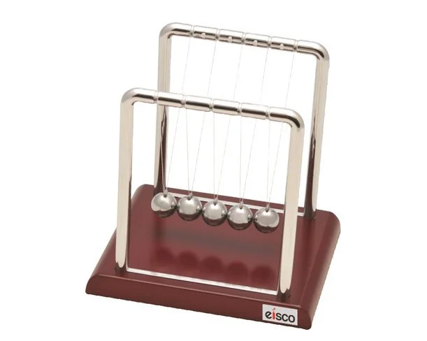 PH0349ECB_Newton's_Cradle.jpg