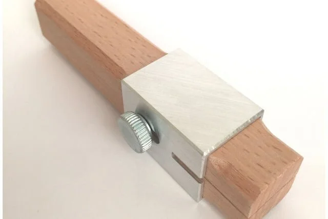 PLBOTTCUT Plastic Bottle DIY Rope Cutter -close up.jpg