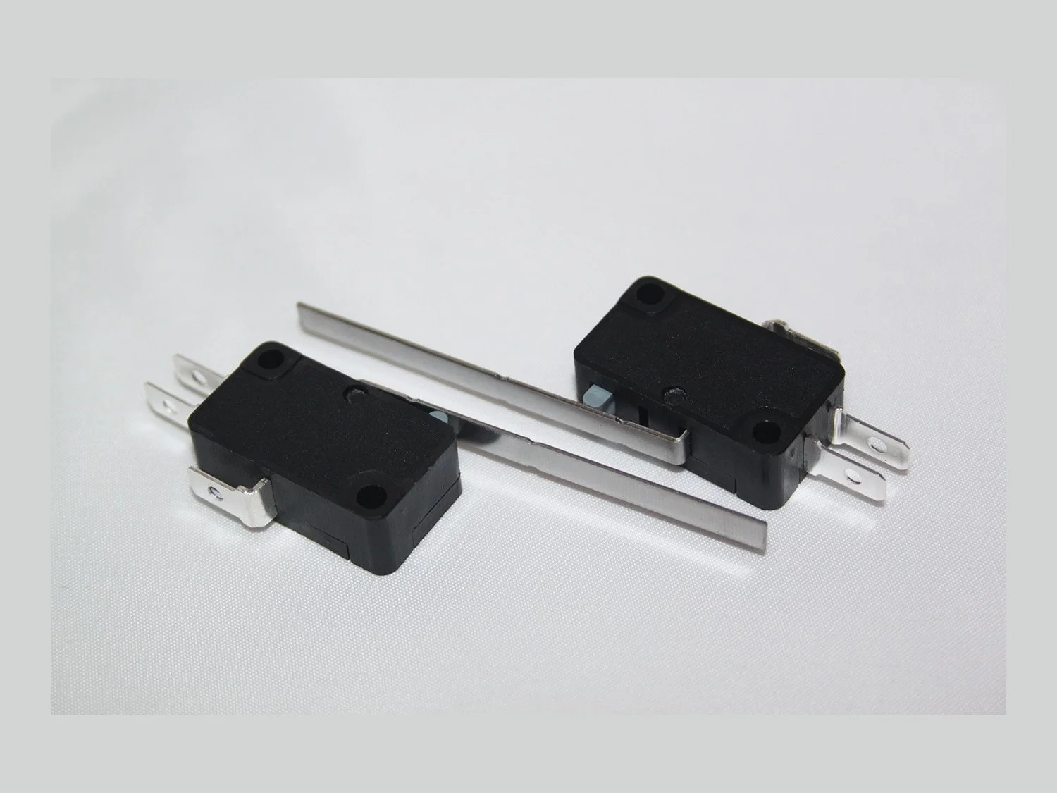 MICSLL_Microswitch_longlever.jpg