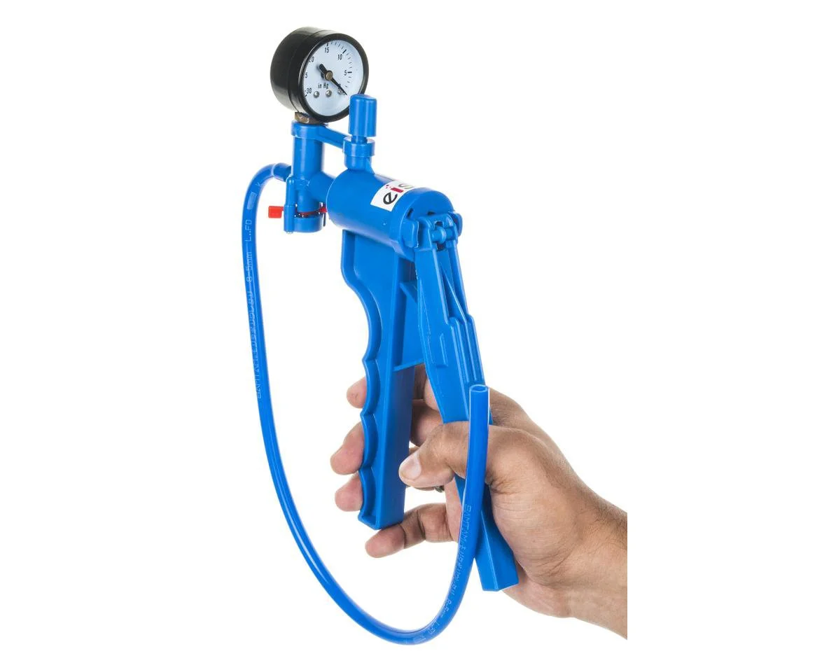 VACUUM PUMP - HAND OPERATED
