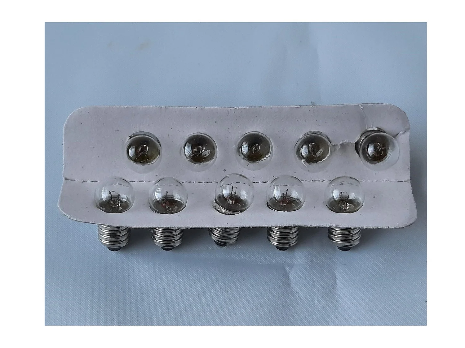 GLOBES - SPARE - 2.5V FOR LAMPBOARD RHEOSTAT (PACK OF 10)