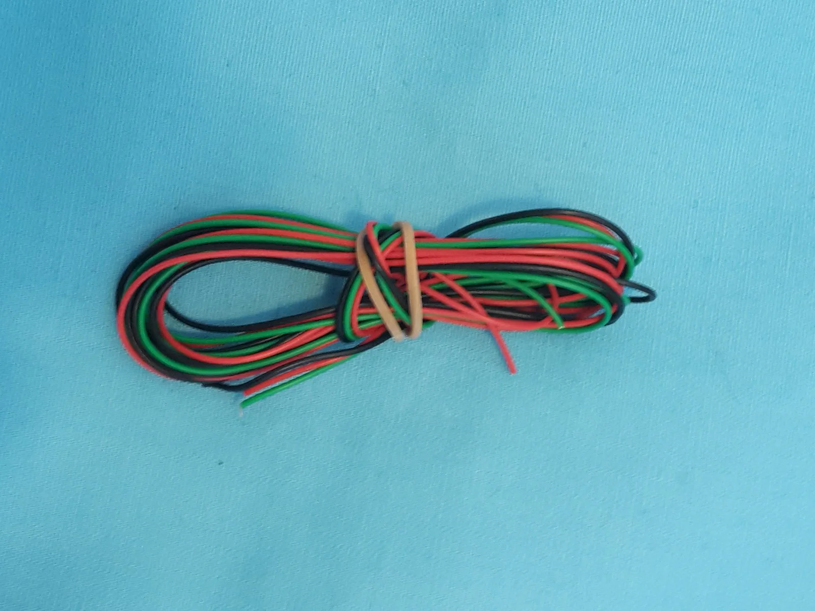 WIREHUP_Hook_up_wire_bundle.jpg
