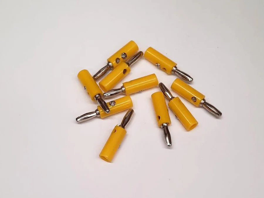 BAPLR4A_banana-plugs-yellow-pk10.jpg